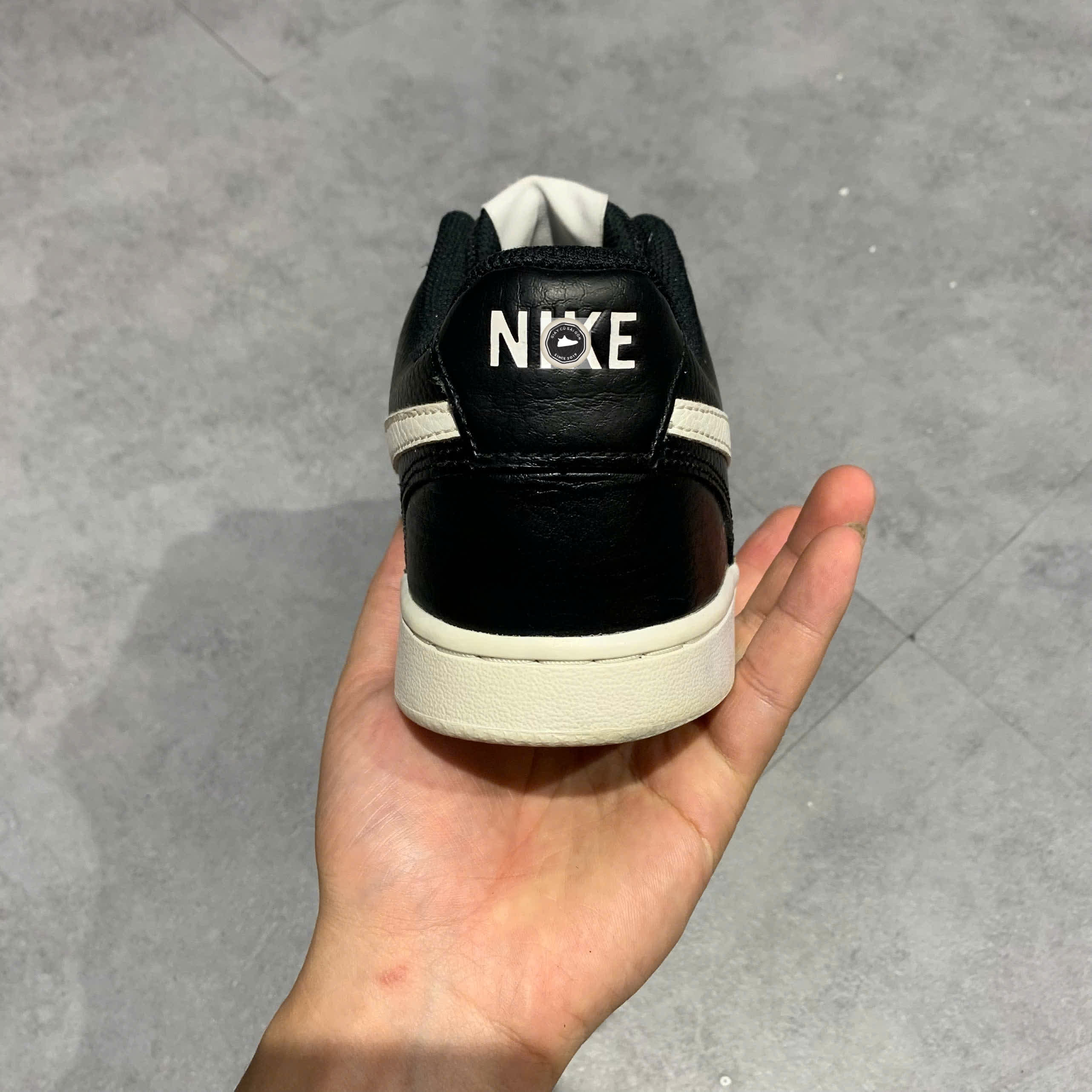 NIKE COURT VISION LOW 'BLACK WHITE' CD5463 001 SIZE 42 GIÀY 2HAND CHÍNH HÃNG PVN22608