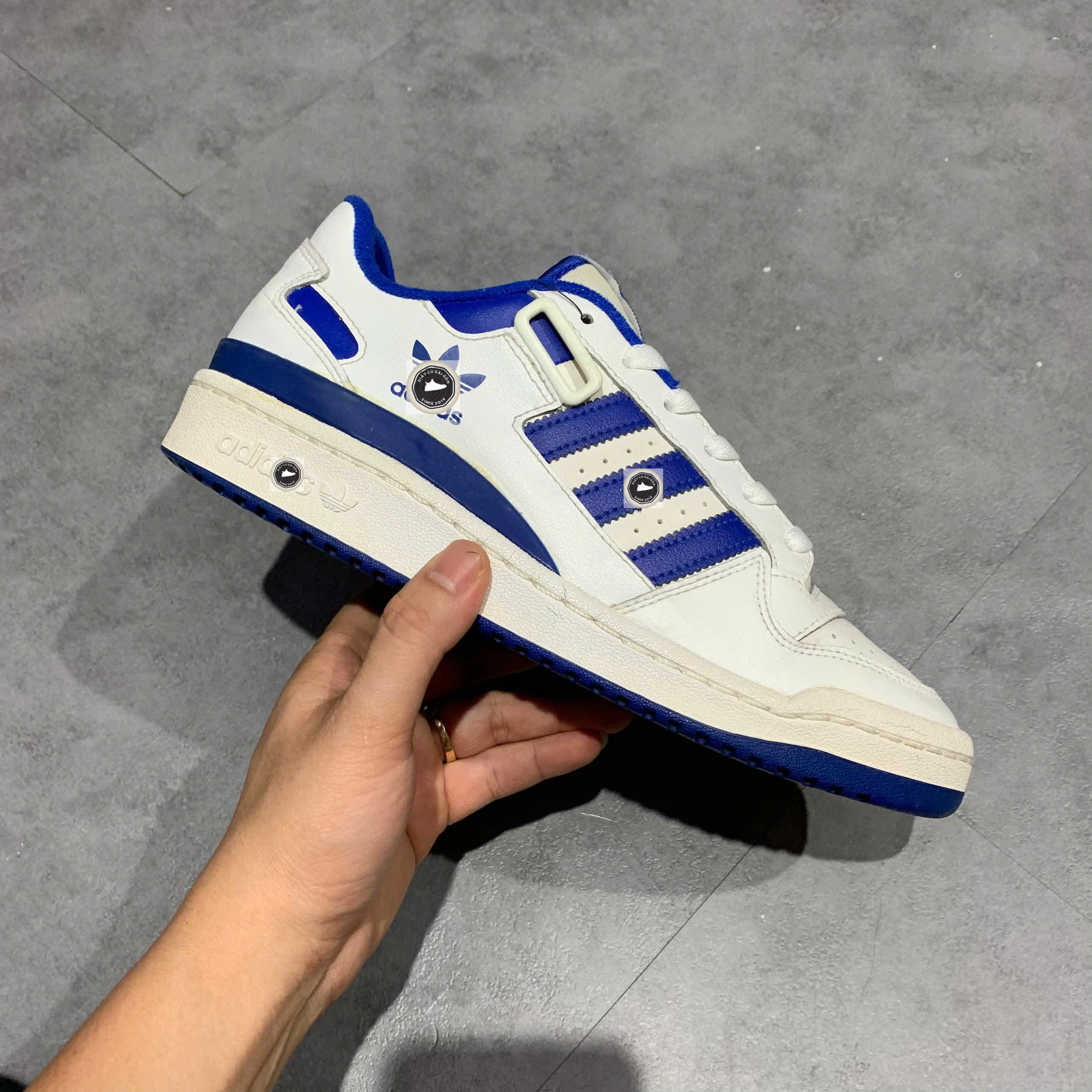 🔥 Adidas Forum Low 'White Royal Blue' – SIZE 41 1/3 – PVN22668 – CHÍNH HÃNG