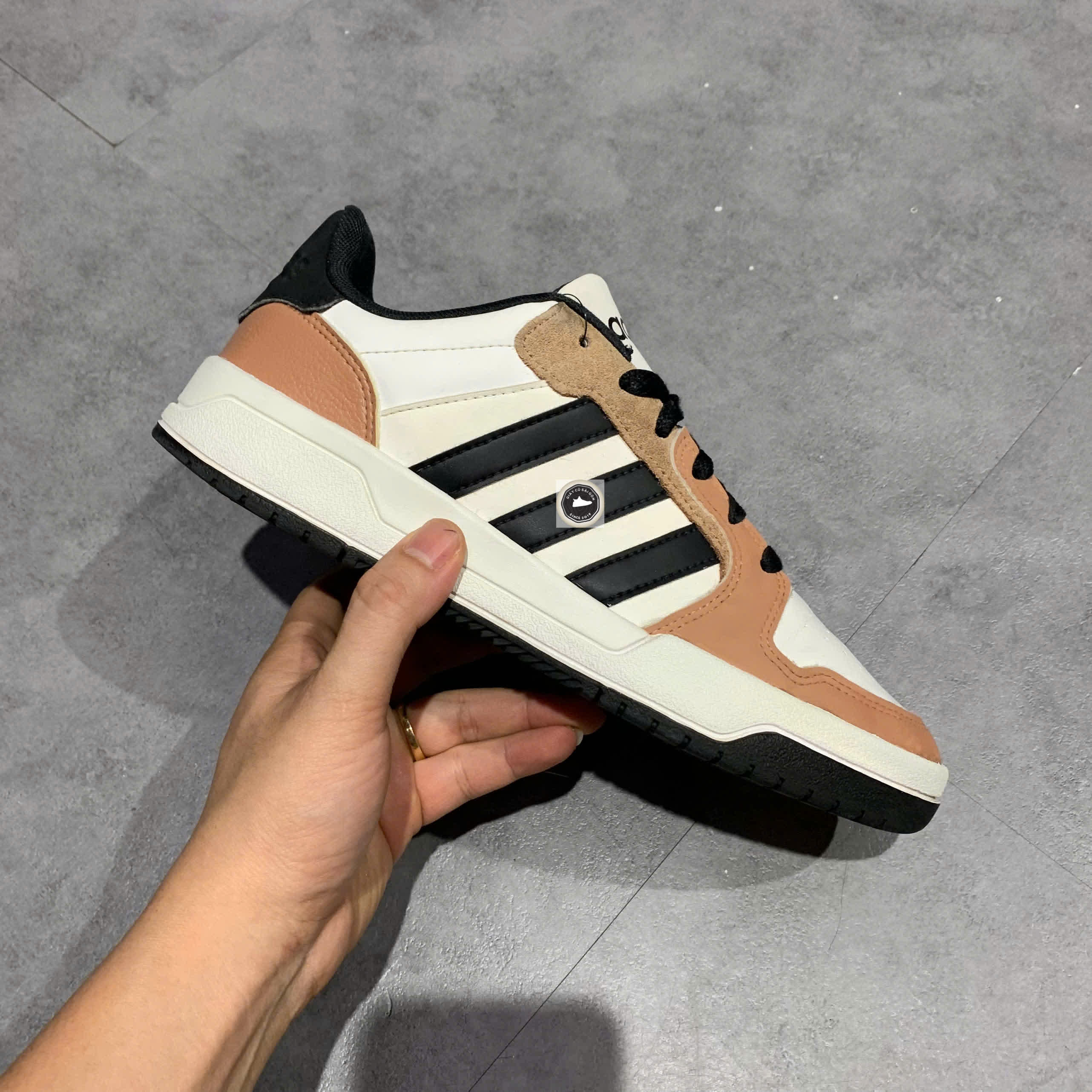 Adidas Entrap 'White Black Brown' - IE3905 - Size 40 - GIÀY 2HAND CHÍNH HÃNG PVN22685