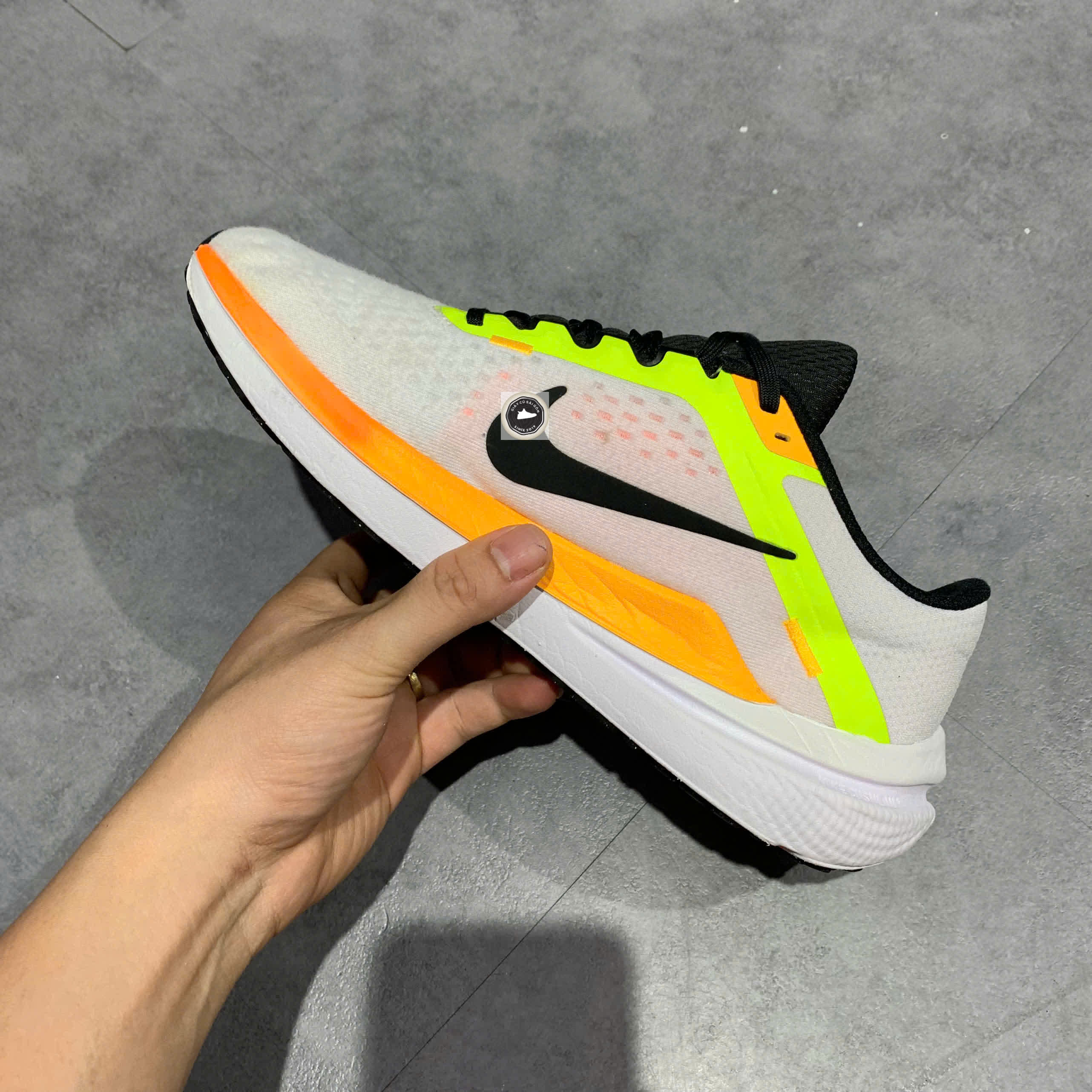 Nike Air Winflo 10 'White Volt' - DV4022 101 - Size 40.5 - GIÀY 2HAND CHÍNH HÃNG PVN22420