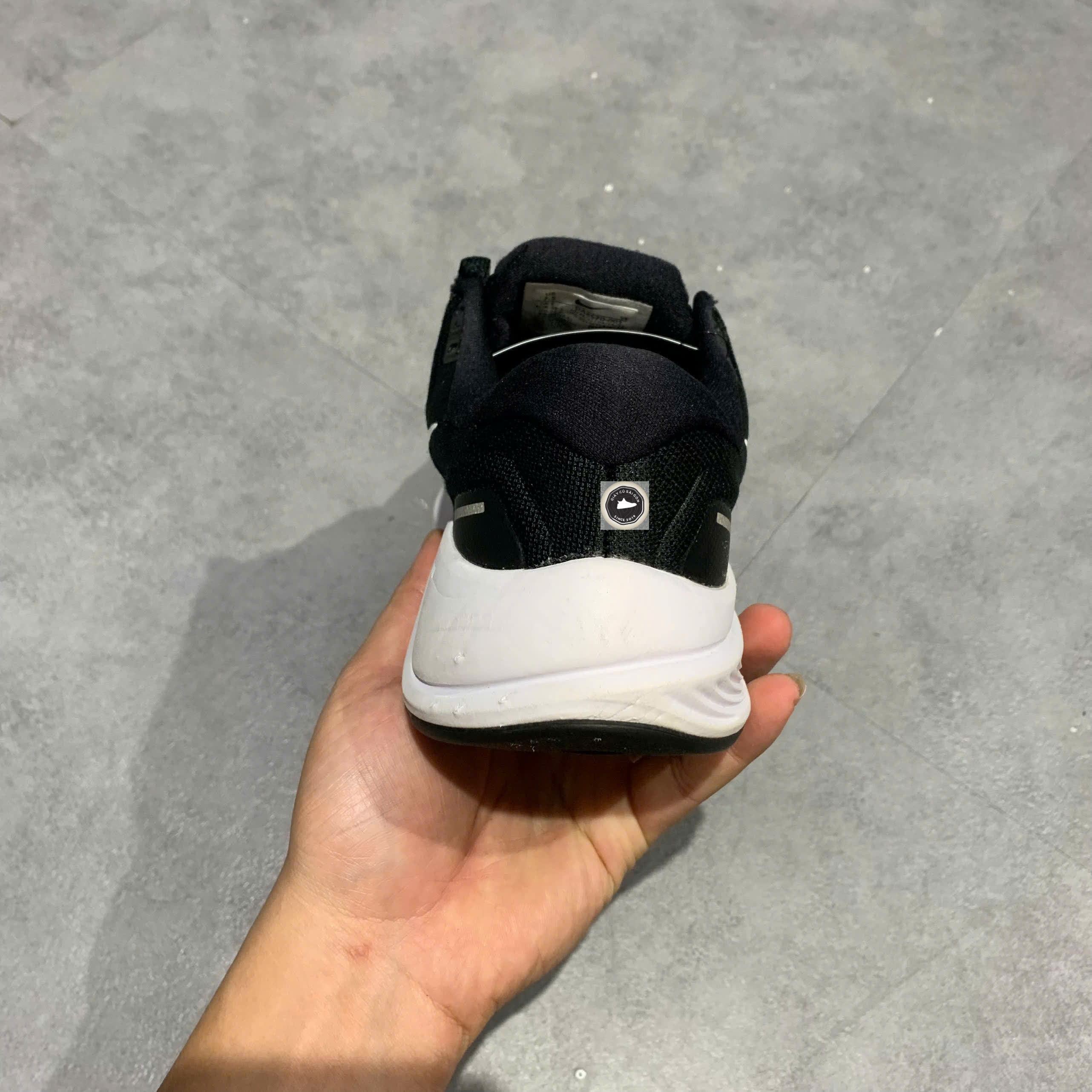 🔥 NIKE AIR ZOOM STRUCTURE 24 – SIZE 38.5 – PVN23083 – CHÍNH HÃNG