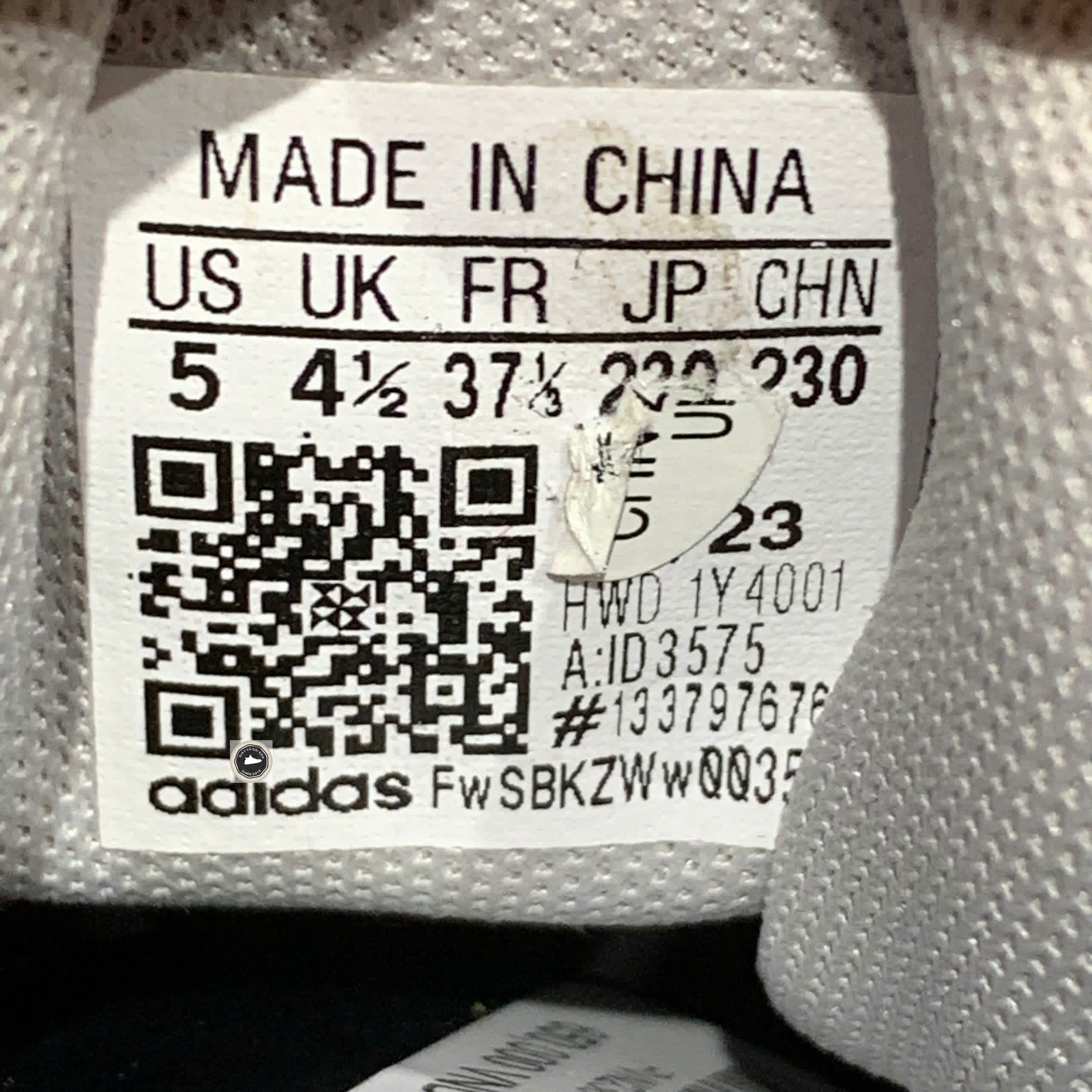 🔥 ADIDAS OZWEEGO – SIZE 37 1/3 – PVN23061 – CHÍNH HÃNG