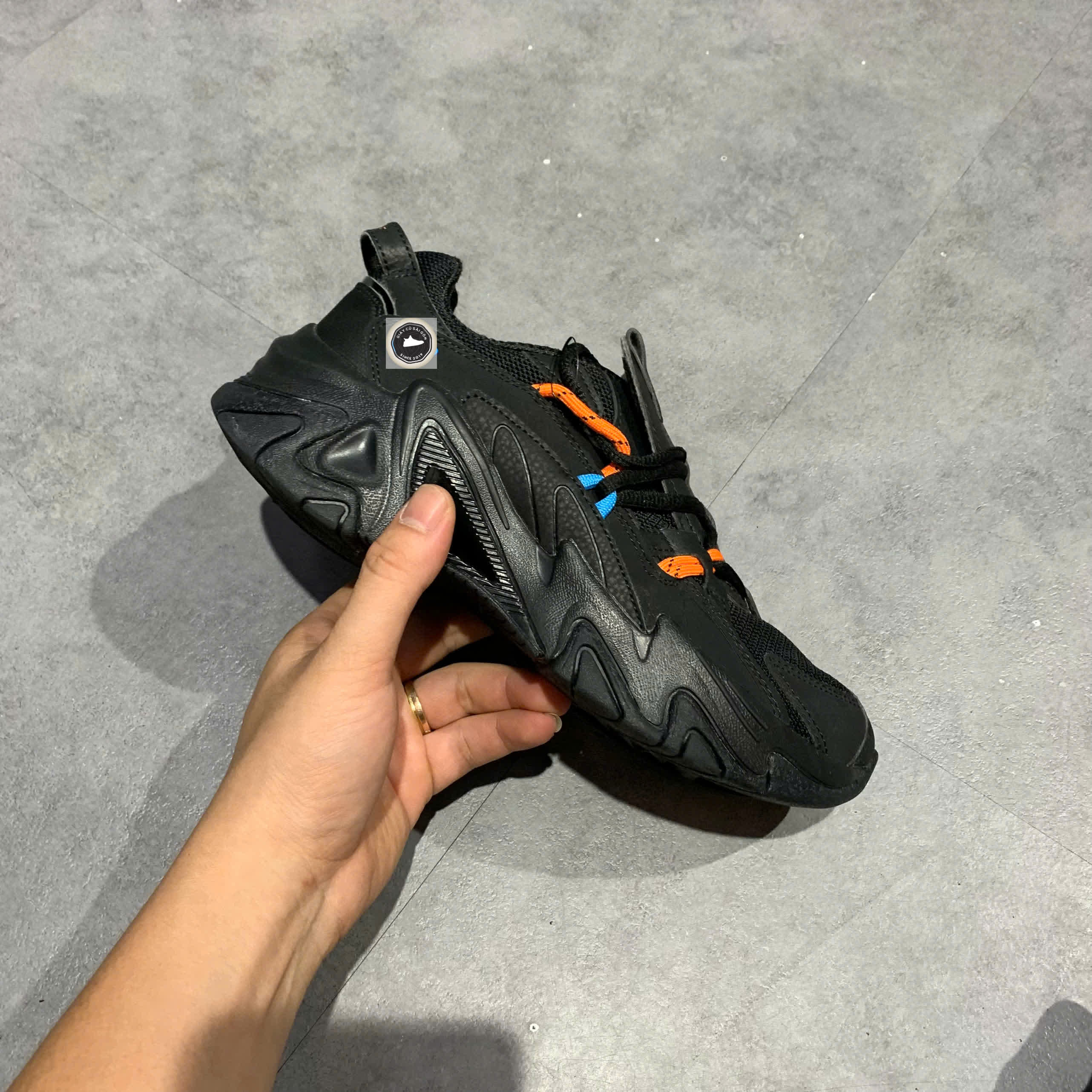 🔥 Skechers Stamina V3 Black Orange Blue – SIZE 36.5 – PVN22906 – CHÍNH HÃNG