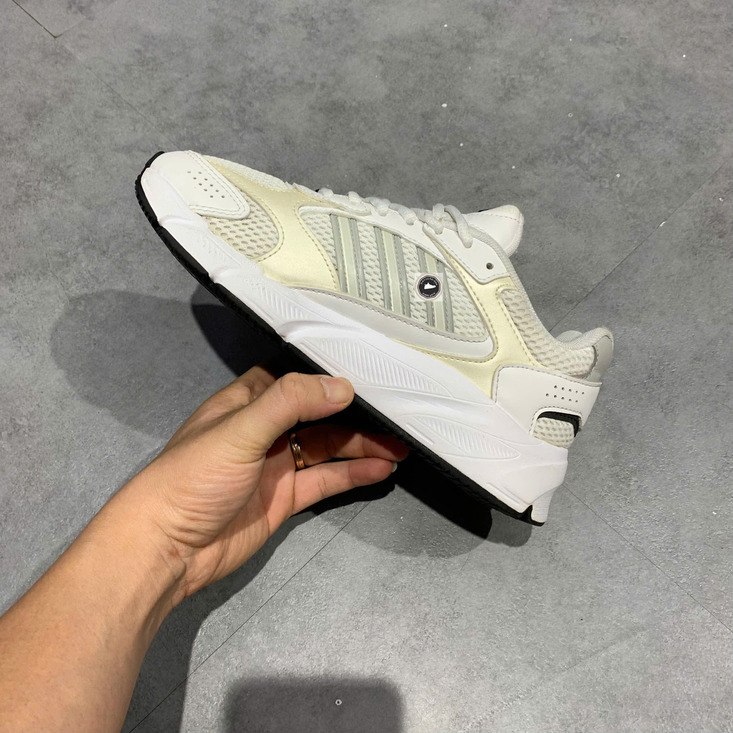 🔥 Adidas Crazychaos 2000 White – SIZE 36.5 – PVN23032 – CHÍNH HÃNG