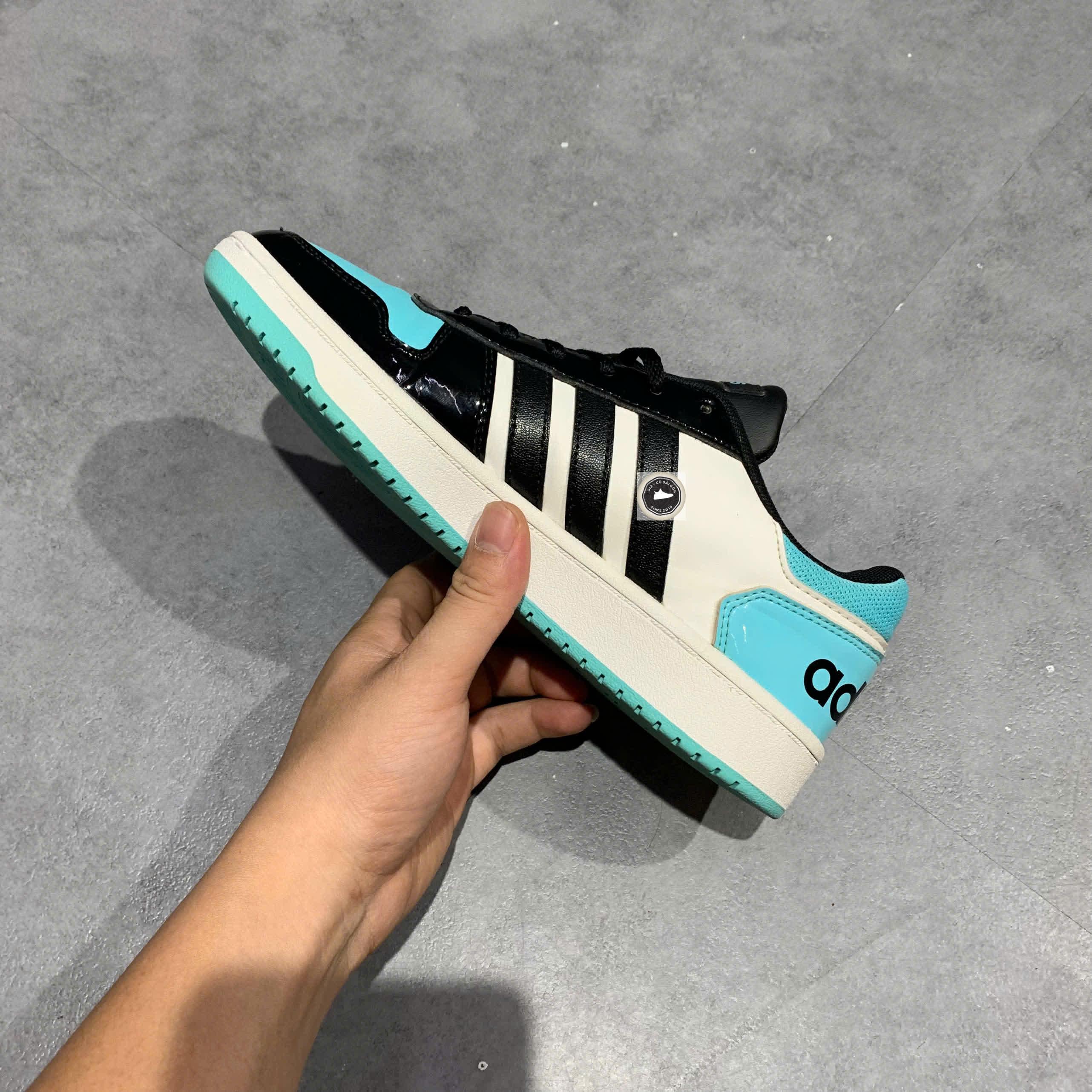 🔥 ADIDAS NEO HOOPS 2.0 ‘BLACK/BLUE’ – SIZE 38 – PVN23069 – CHÍNH HÃNG