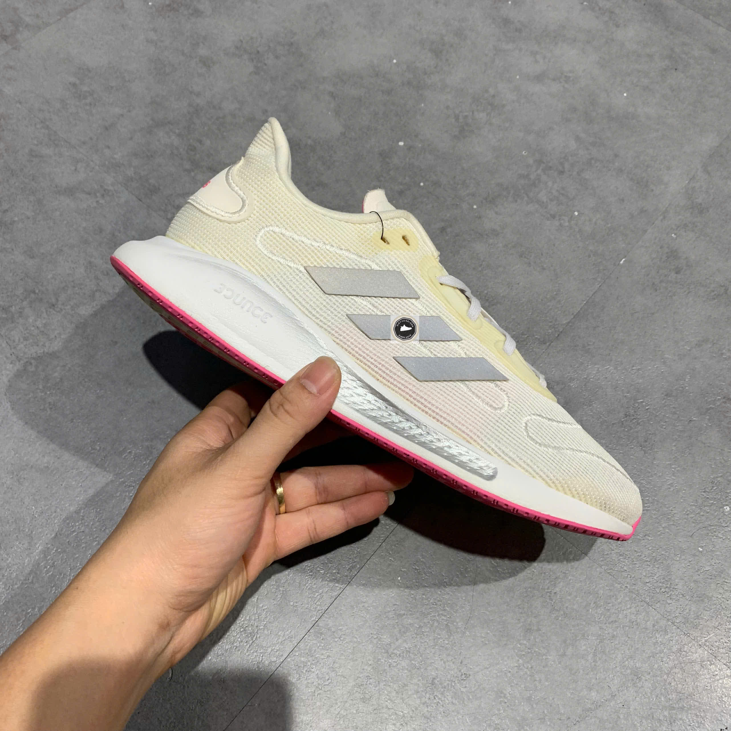 🔥 ADIDAS GALAXAR RUN ‘WHITE / SILVER’ – SIZE 40 – PVN23257 – CHÍNH HÃNG