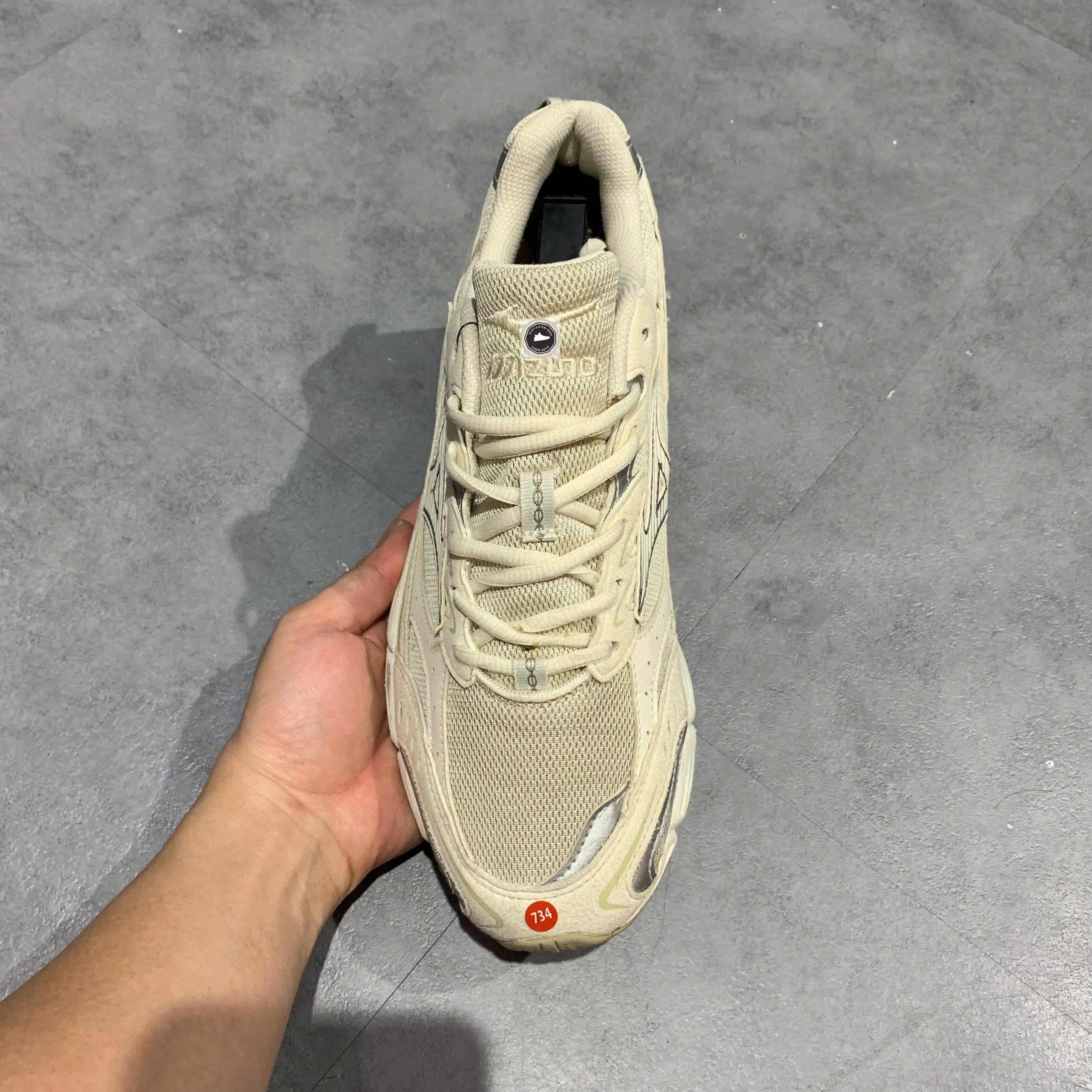 🔥 MIZUNO MXR ‘SUMMER SAND / PRISTINE’ – SIZE 40.5 – PVN23278 – CHÍNH HÃNG