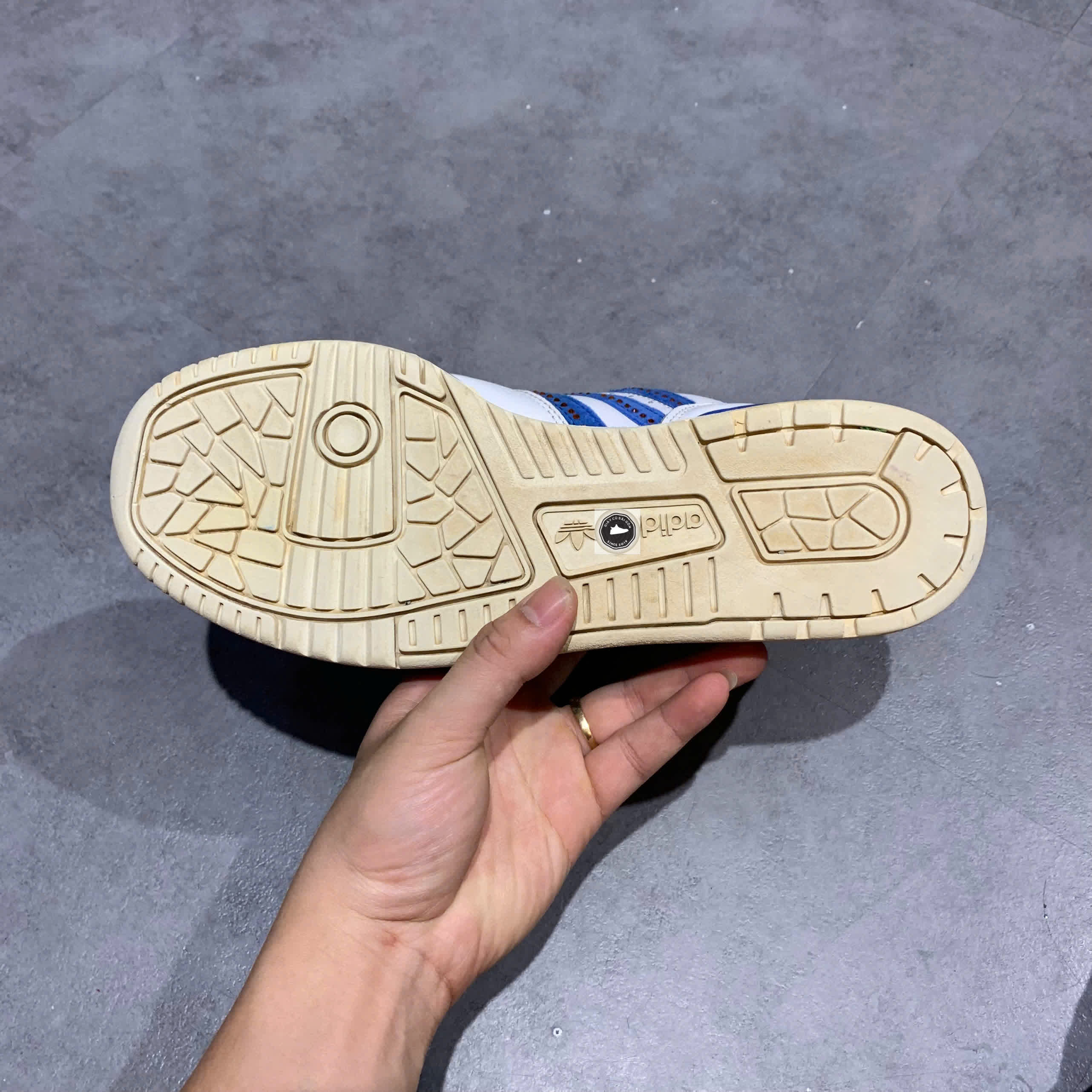 🔥 ADIDAS RIVALRY LOW SWAROVSKI – SIZE 40 2/3 – PVN23423 – CHÍNH HÃNG