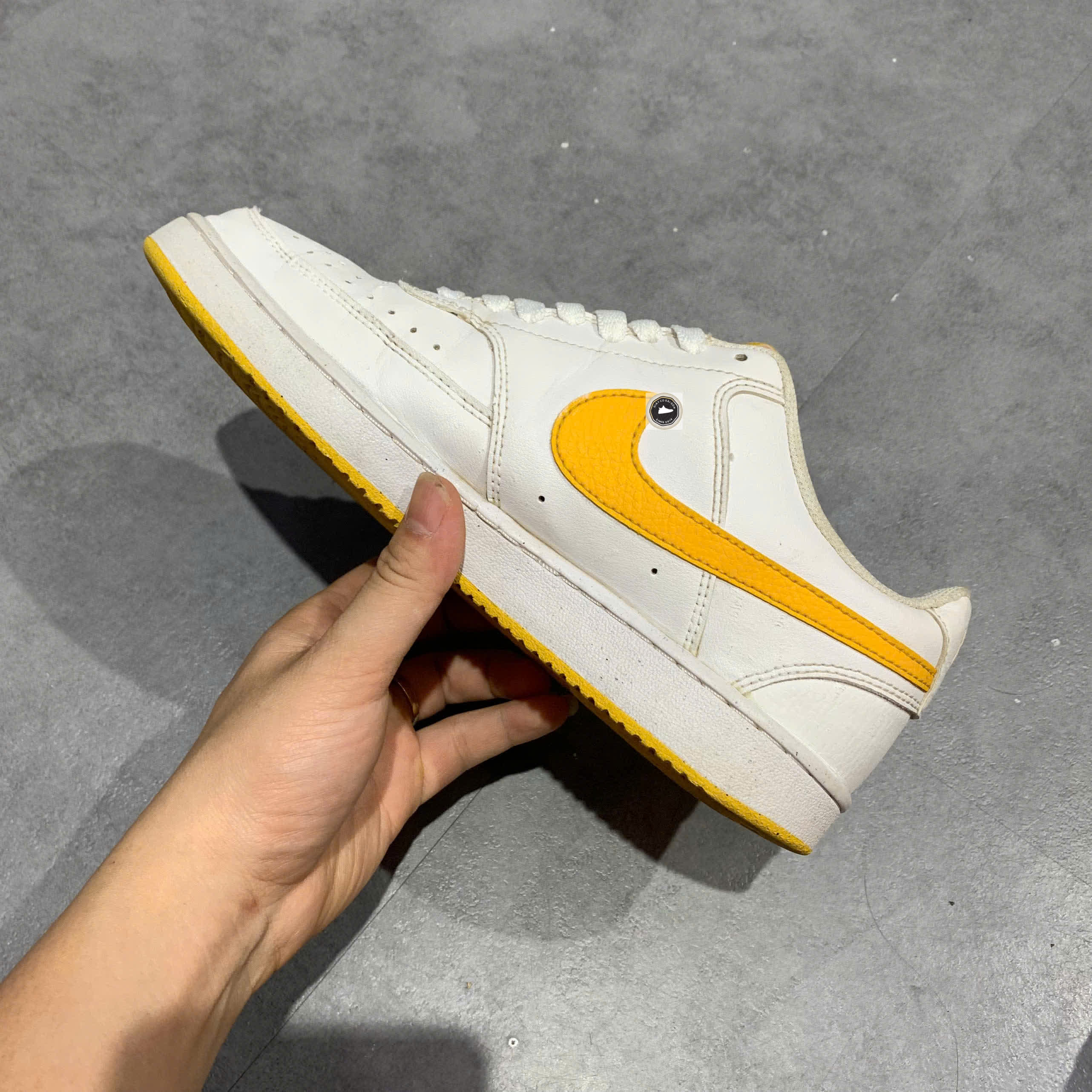🔥 Nike Court Vision Low Next Nature 'White University Gold' – SIZE 40 – PVN23474 – CHÍNH HÃNG