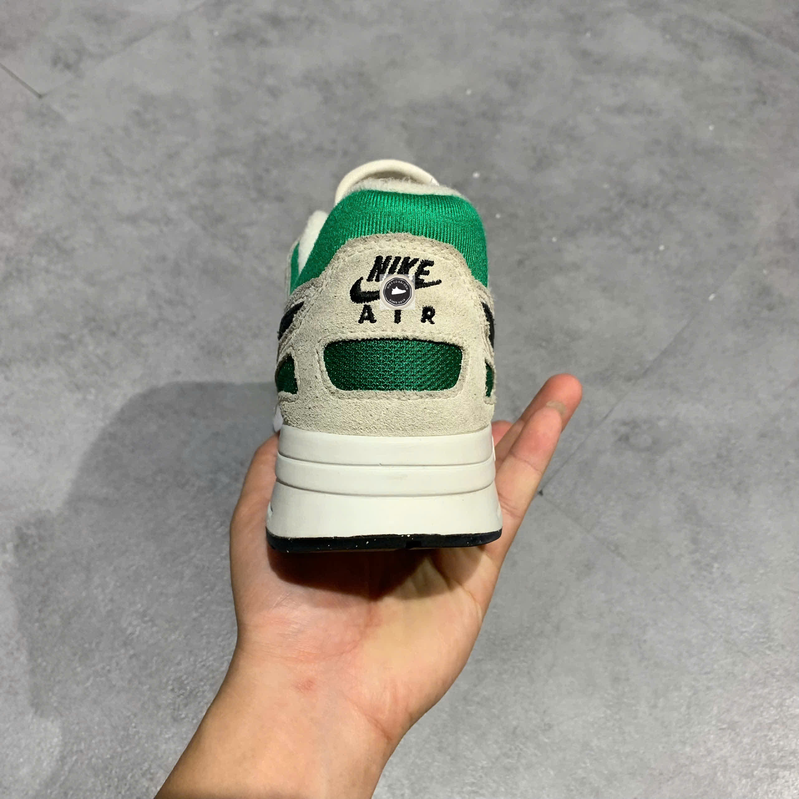 🔥 NIKE AIR PEGASUS 89 ‘WHITE BLACK MALACHITE’ – SIZE 40 – PVN23321 – CHÍNH HÃNG