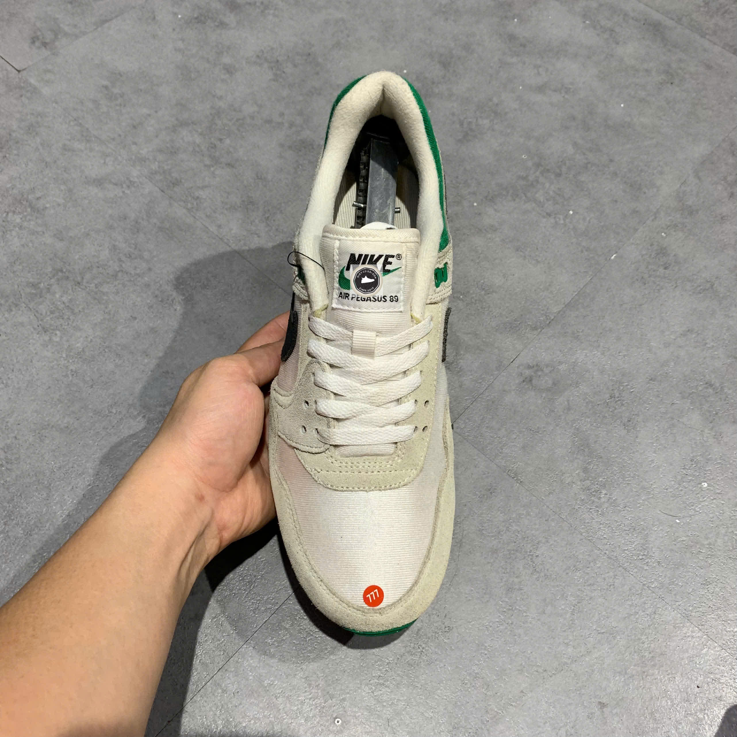 🔥 NIKE AIR PEGASUS 89 ‘WHITE BLACK MALACHITE’ – SIZE 40 – PVN23321 – CHÍNH HÃNG