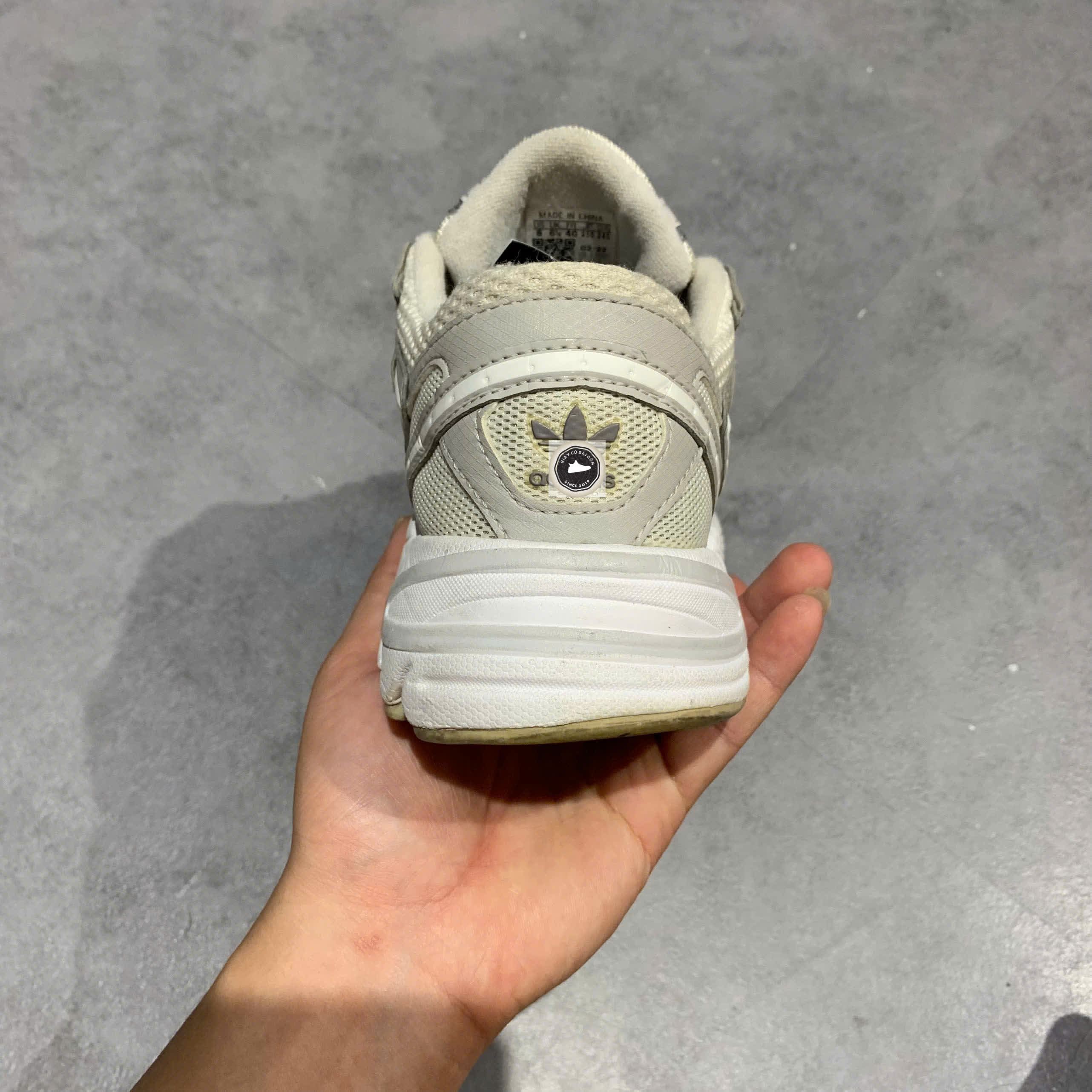 🔥 ADIDAS ORIGINALS ASTIR ‘WHITE GREY’ – SIZE 40 – PVN23207 – CHÍNH HÃNG