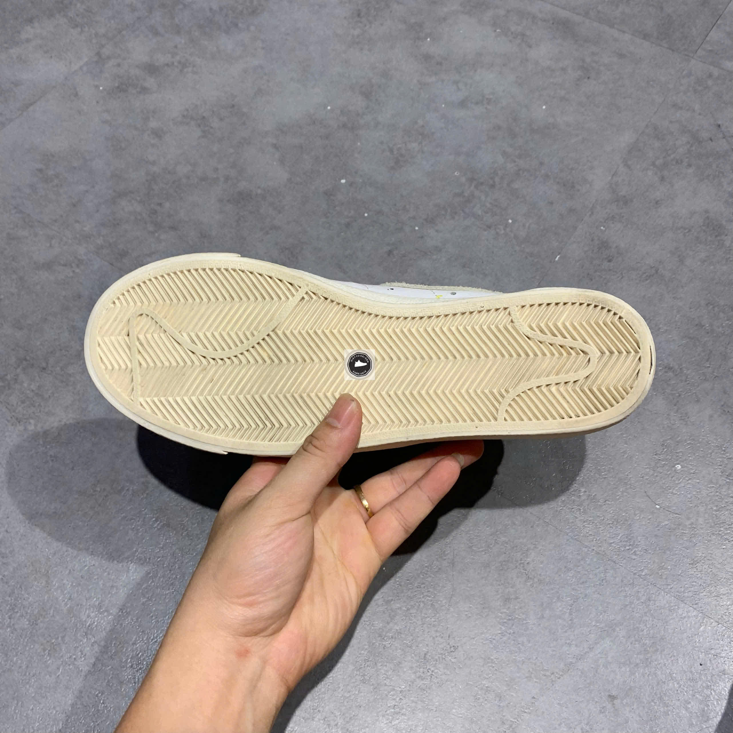 🔥 NIKE BLAZER LOW ’77 PAINT SPLATTER – SIZE 40 – PVN23522 – CHÍNH HÃNG