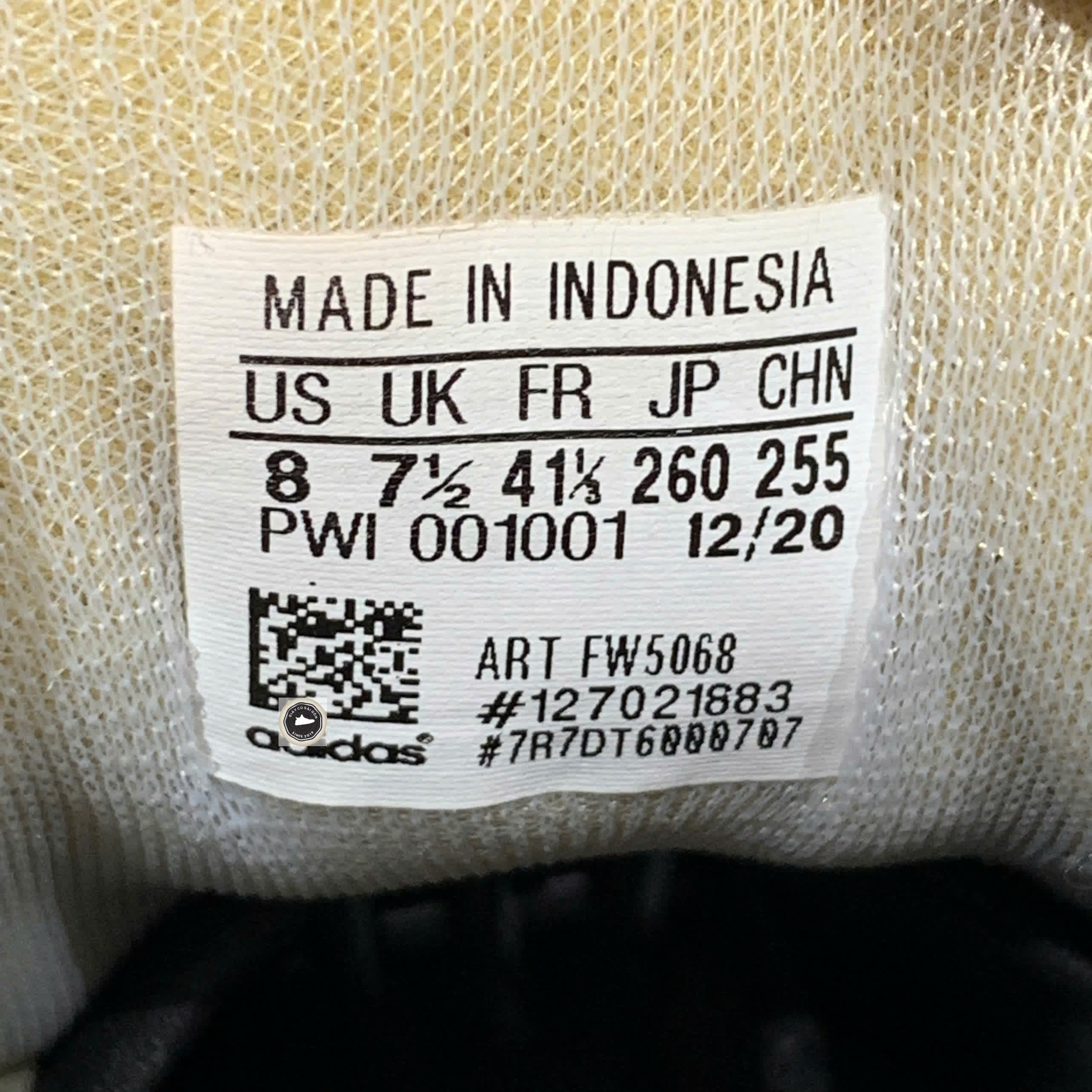 🔥 ADIDAS TEAM COURT ‘WHITE/ROYAL SCARLET’ – SIZE 41 1/3 – PVN23617 – CHÍNH HÃNG