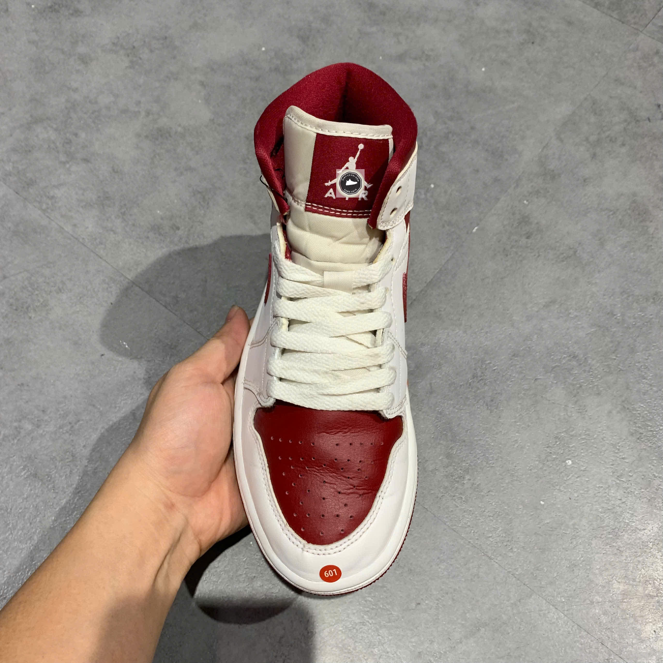 🔥 NIKE AIR JORDAN 1 MID “REVERSE CHICAGO” – SIZE 36.5 – PVN23685 – CHÍNH HÃNG