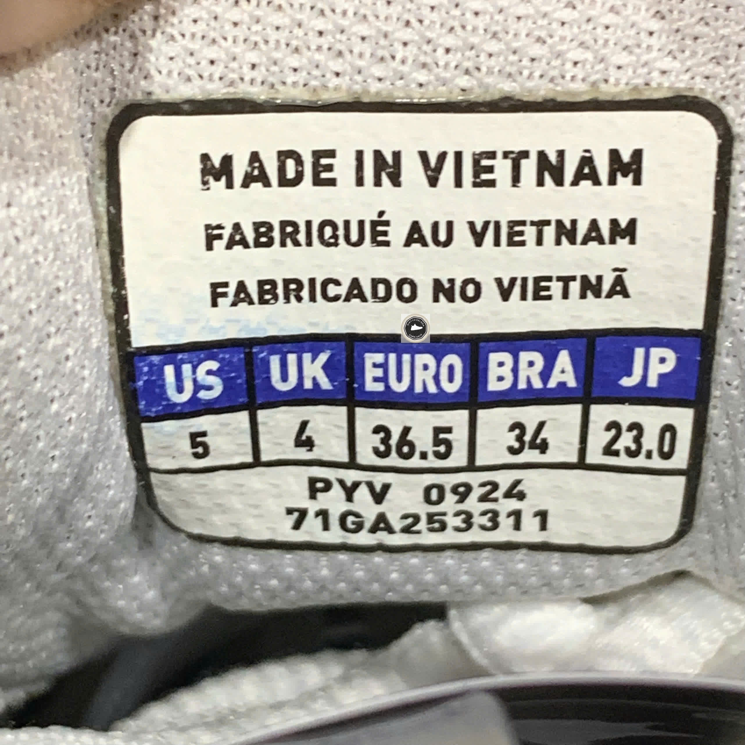 🔥 MIZUNO SKY BLASTER 4 WIDE “WHITE/BLUE” – SIZE 36.5 – PVN23896 – CHÍNH HÃNG