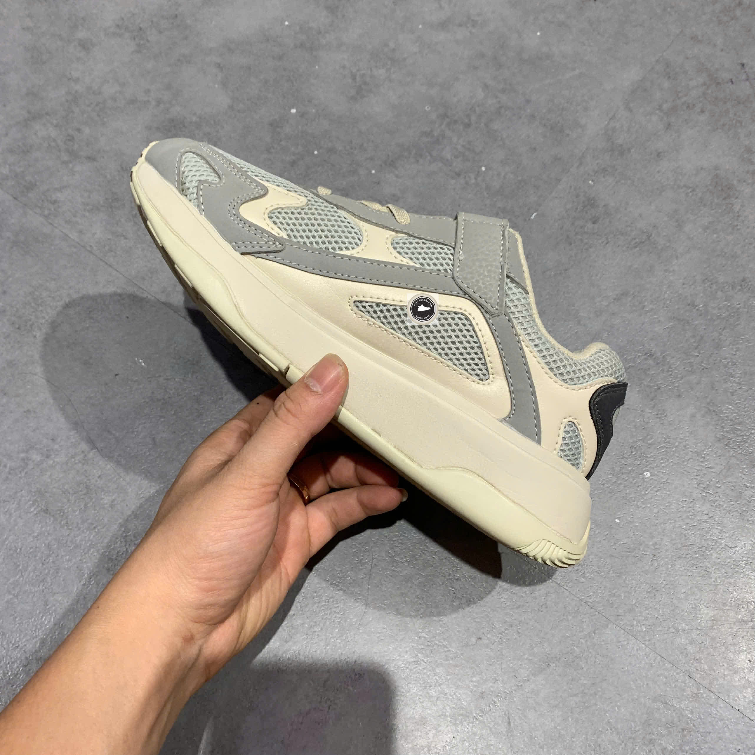 🔥 Fila Shoe (model 3XM01575D 050) – SIZE 36 ½ – PVN23930 – CHÍNH HÃNG