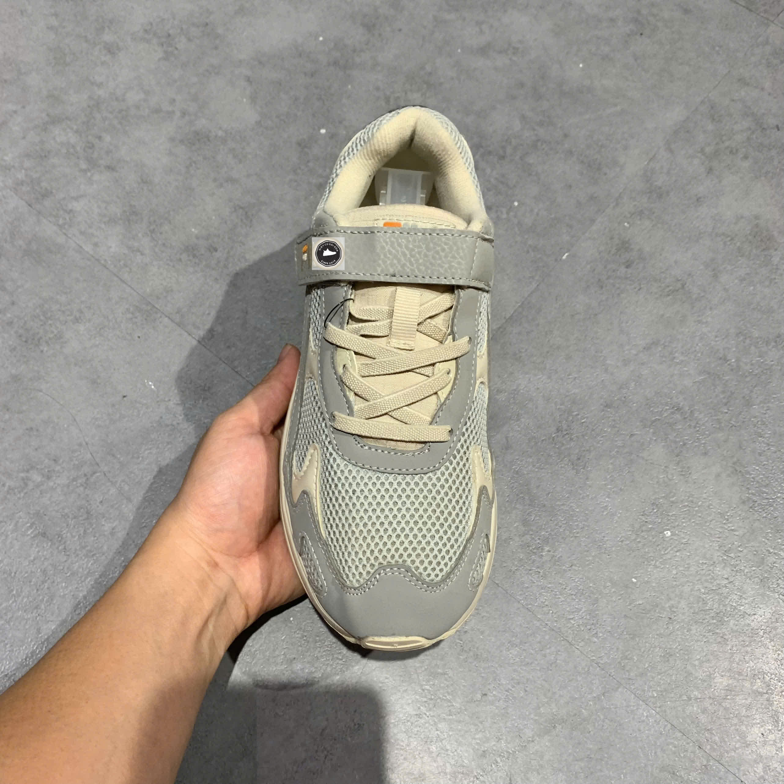 🔥 Fila Shoe (model 3XM01575D 050) – SIZE 36 ½ – PVN23930 – CHÍNH HÃNG