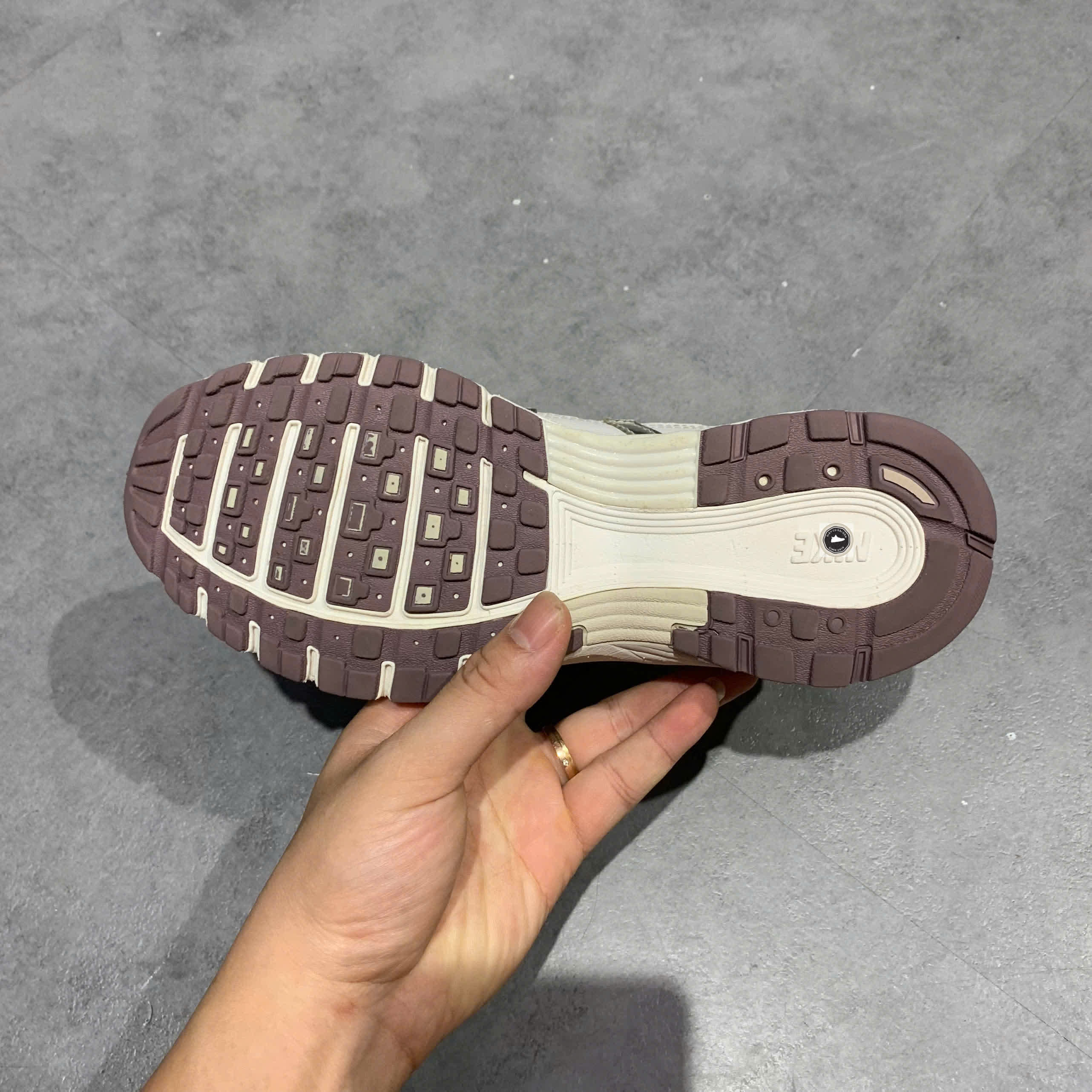 🔥 NIKE P-6000 “PLATINUM VIOLET / VAST GREY” – SIZE 36 – PVN23998 – CHÍNH HÃNG