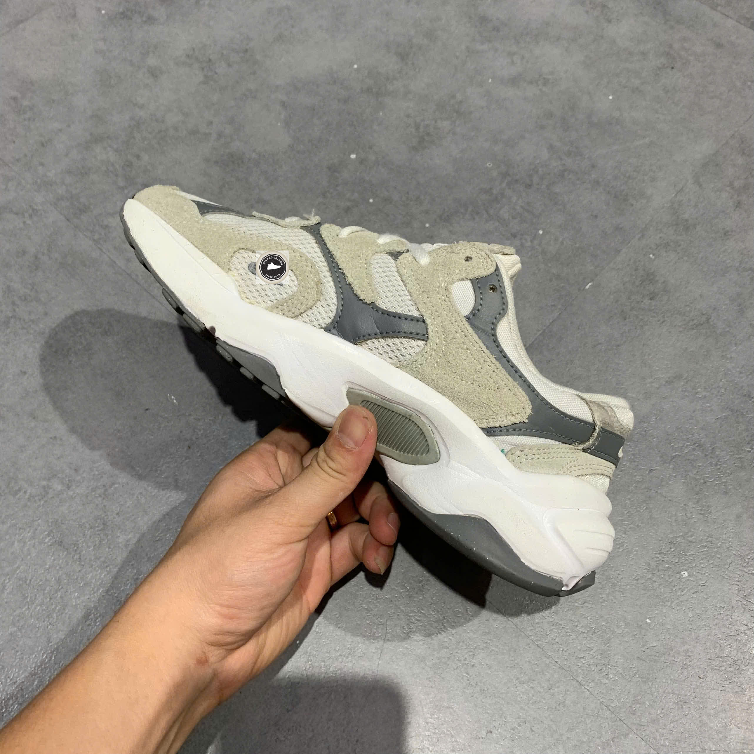 🔥 NIKE AL8 “WHITE/SMOKE GREY/BLACK/METALLIC SILVER” – SIZE 36.5 – PVN23968 – CHÍNH HÃNG