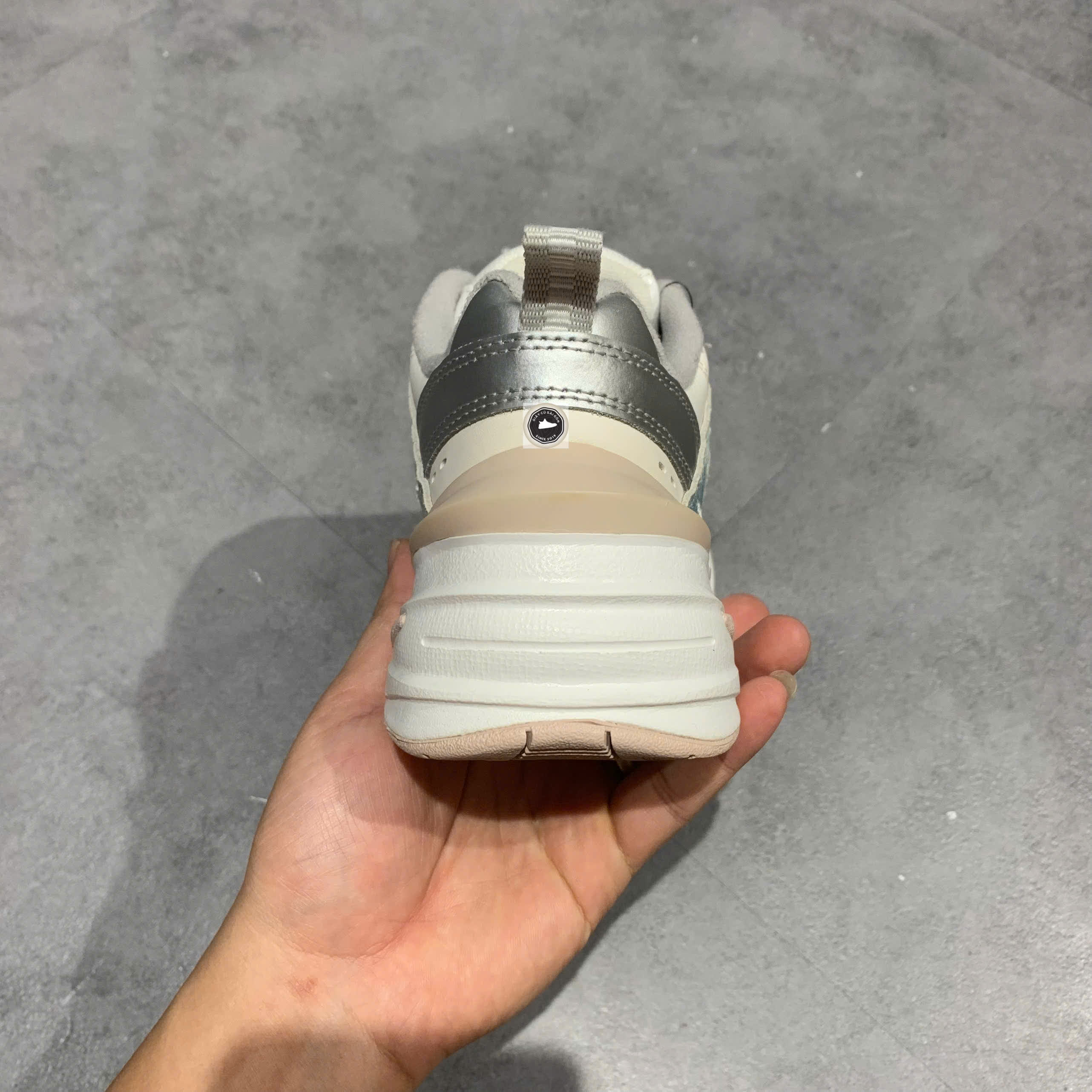 🔥 NIKE M2K TEKNO “IRIDESCENT” – SIZE 36.5 – PVN23963 – CHÍNH HÃNG