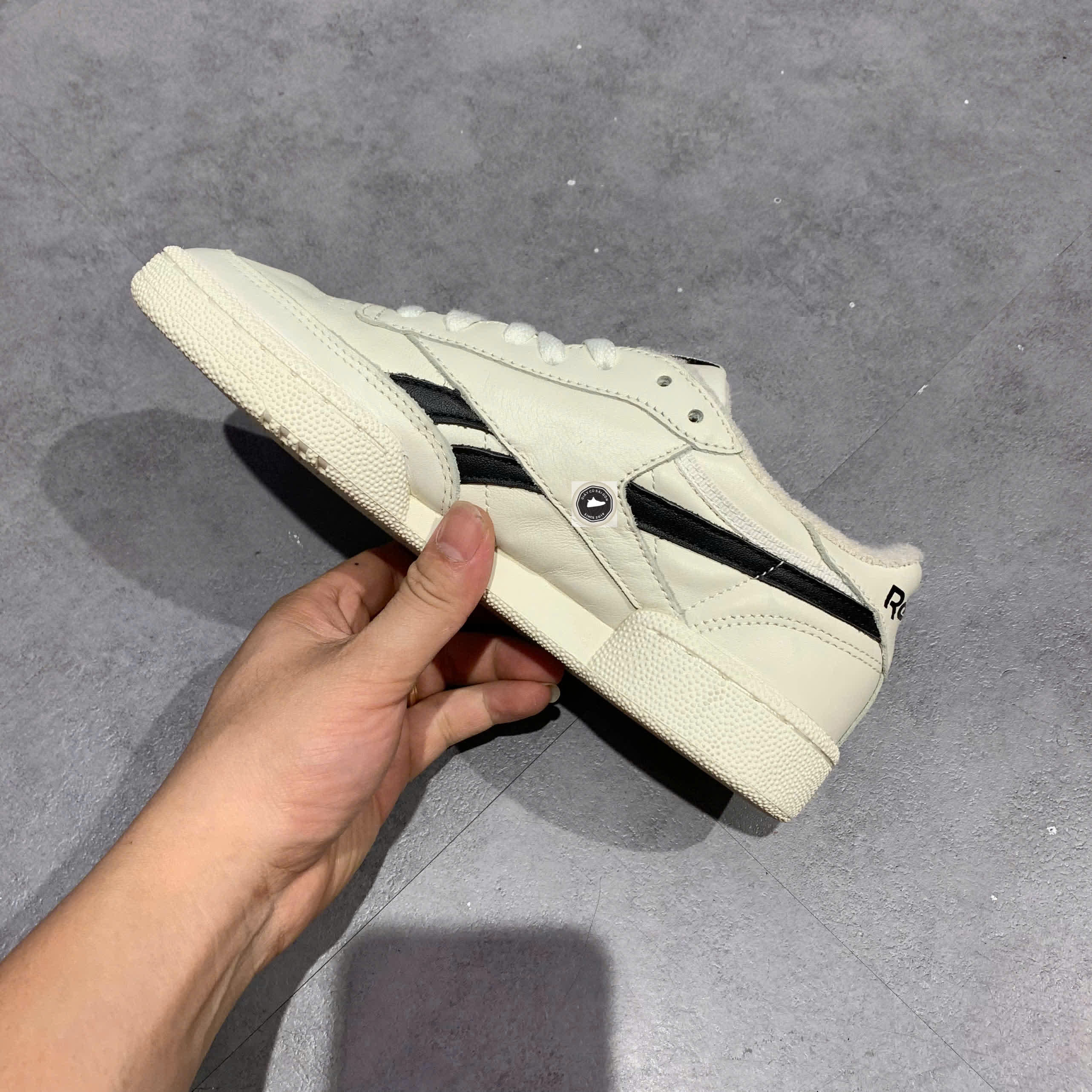 🔥 REEBOK CLASSIC LEATHER – SIZE 36.5 – PVN23870 – CHÍNH HÃNG