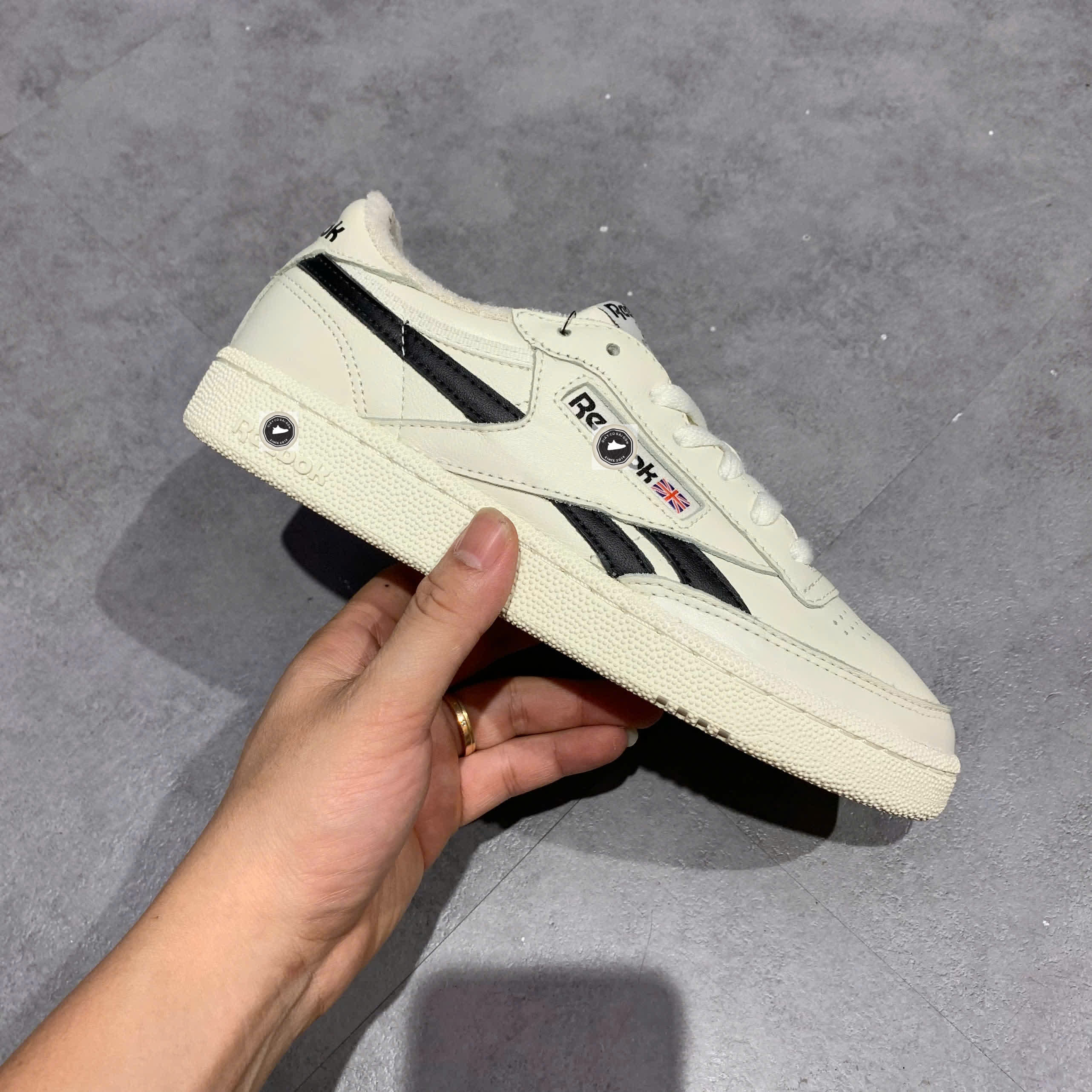 🔥 REEBOK CLASSIC LEATHER – SIZE 36.5 – PVN23870 – CHÍNH HÃNG