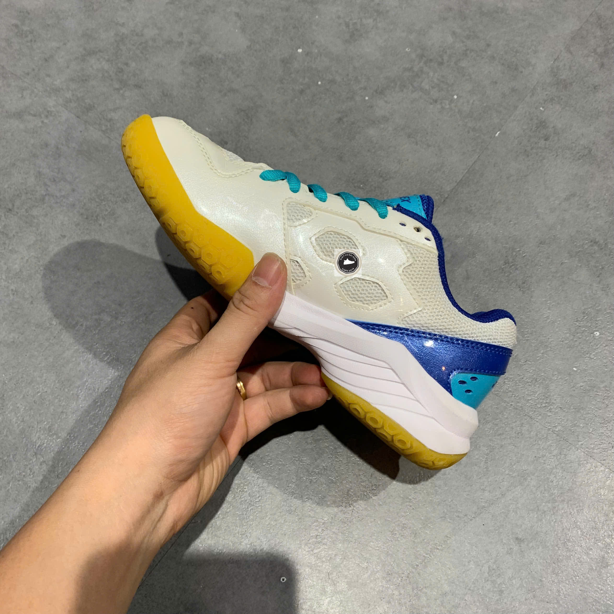 🔥 Giày cầu lông Yonex SHB101CR trắng xanh – SIZE 36 – PVN23910 – CHÍNH HÀNG