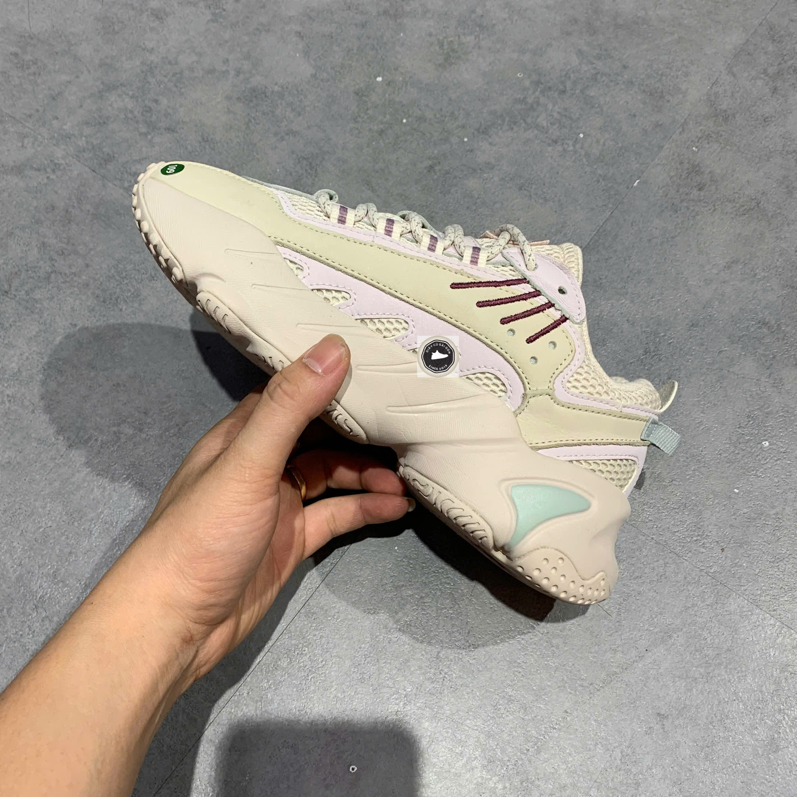 🔥 FILA FUSION ADE MARATHON RUNNING SHOES “BEIGE WHITE” – SIZE 36 – PVN23751 – CHÍNH HÃNG