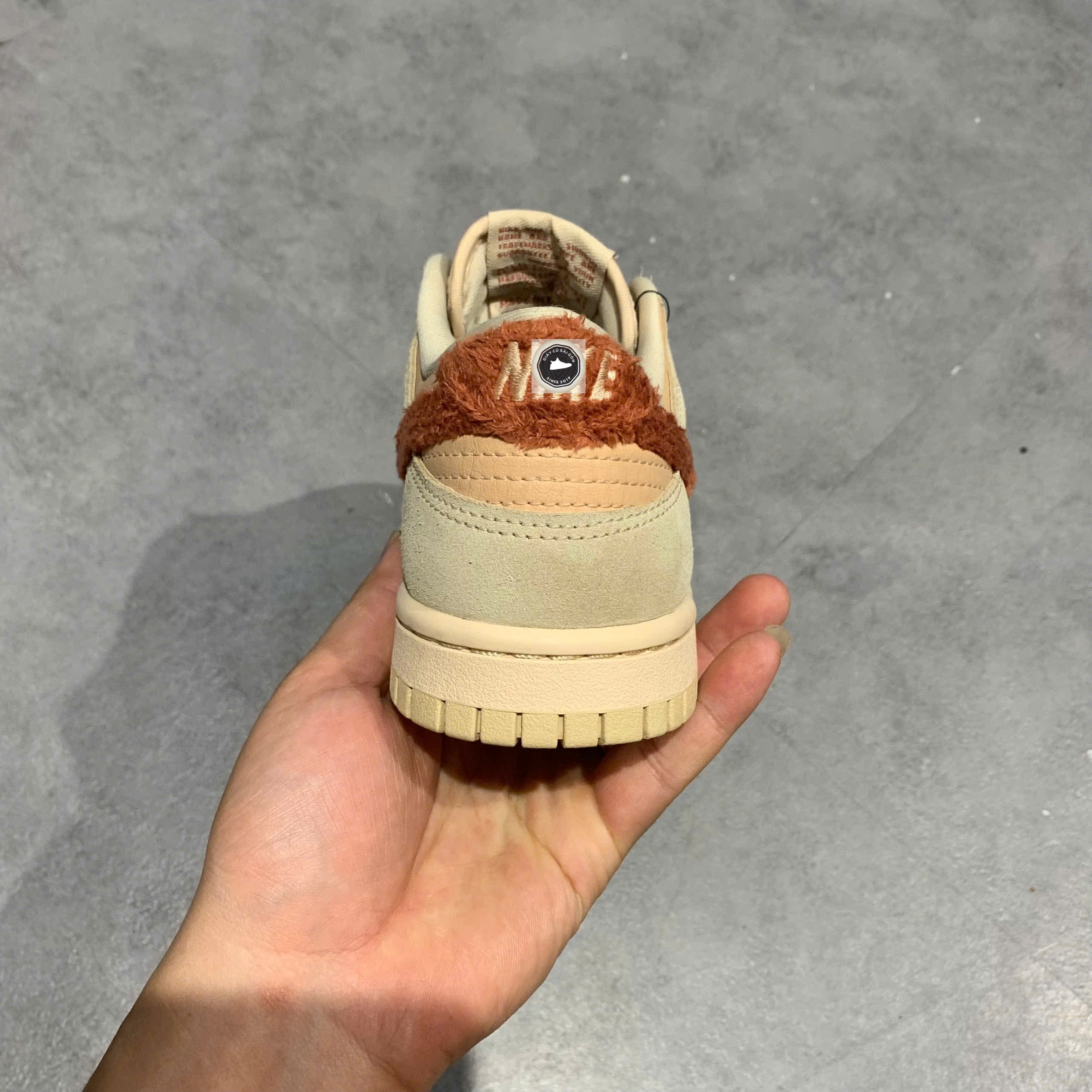 🔥 NIKE DUNK LOW “TERRY SWOOSH” – SIZE 36 – PVN23809 – CHÍNH HÃNG