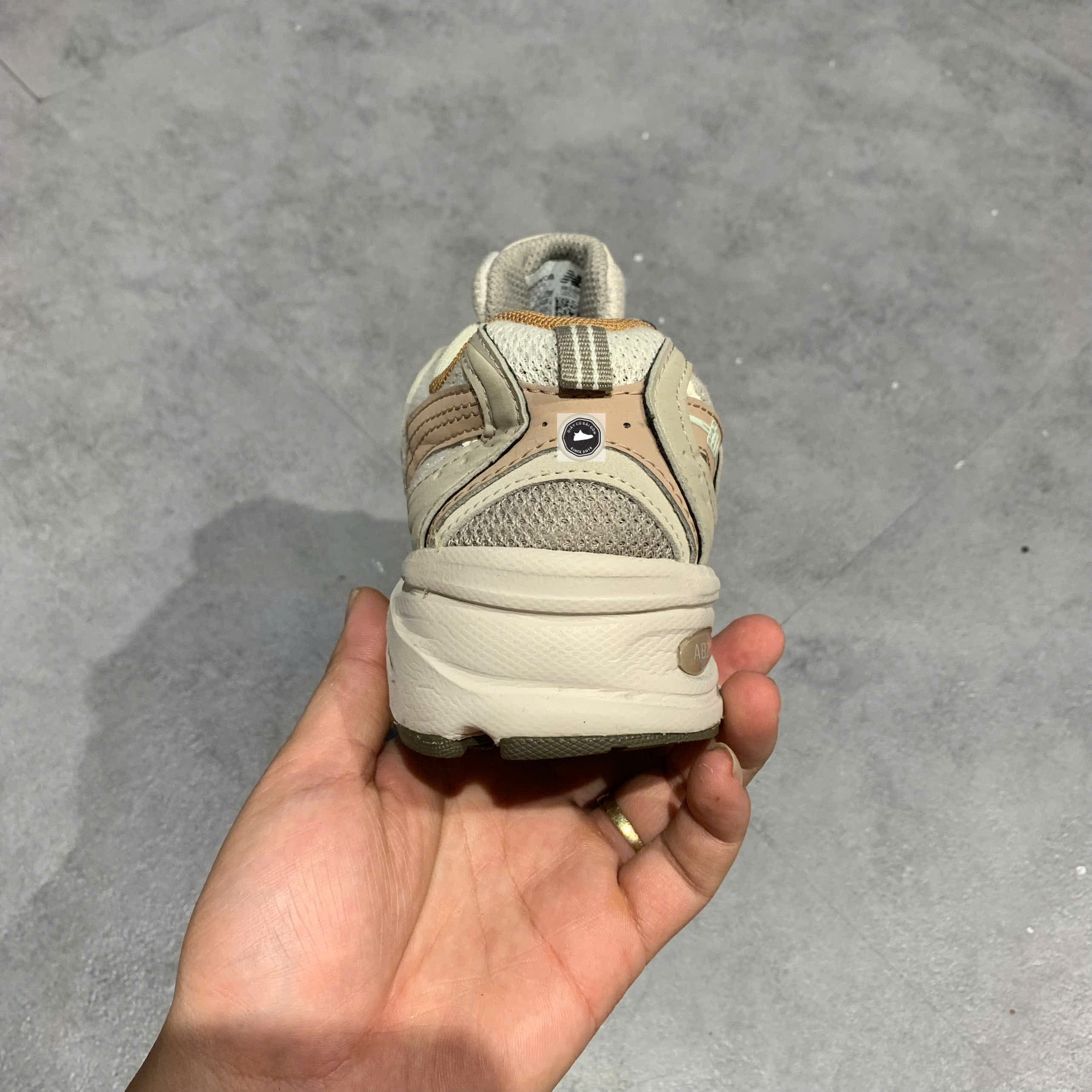 Giày New Balance 530 ‘Cream Beige’ MR530KOB – SIZE 36 – PVN23790 – CHÍNH HÃNG