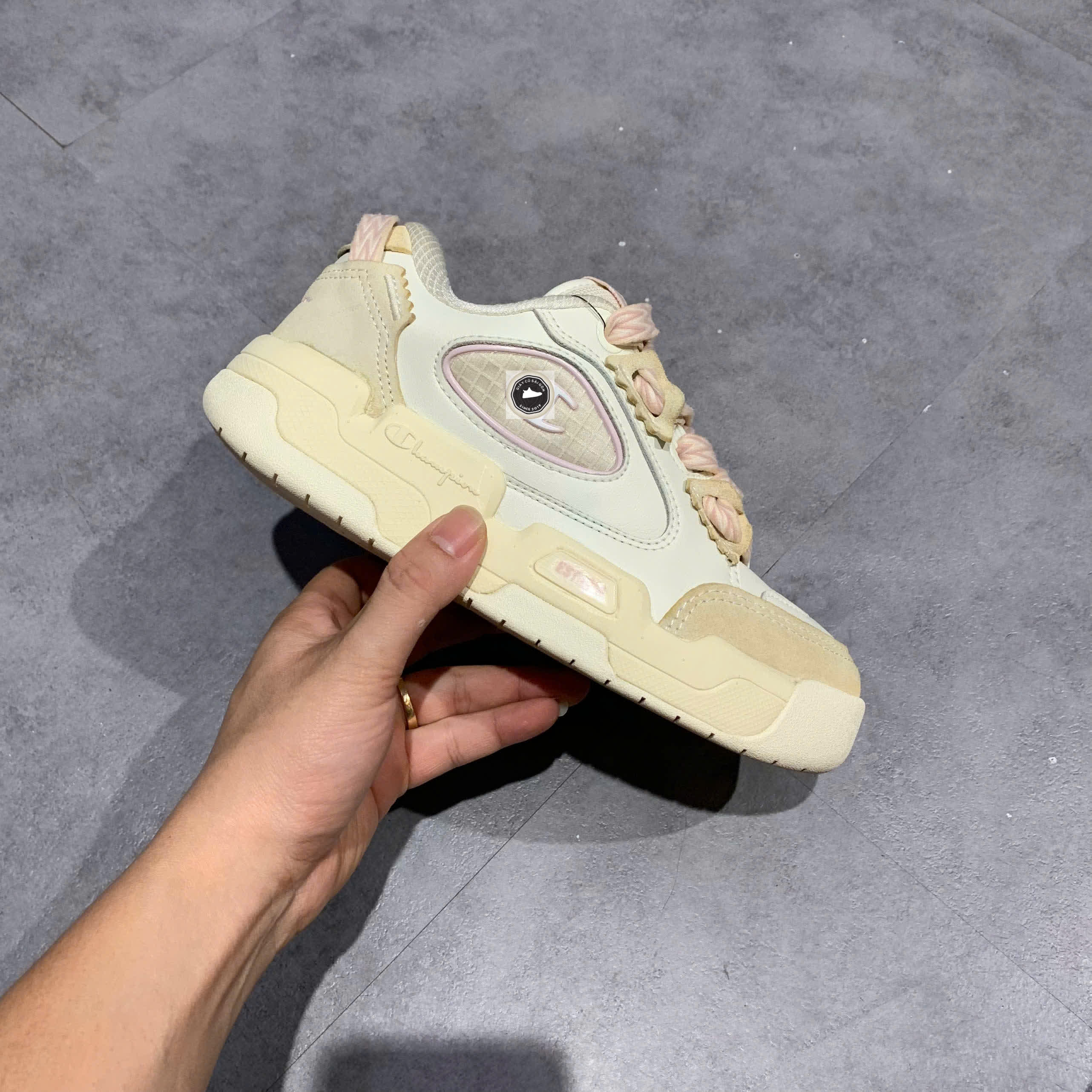 🔥 CHAMPION VALVE V1 ‘UMBER PINK PLAID PLATFORM’ – SIZE 37 – PVN23747 – CHÍNH HÃNG