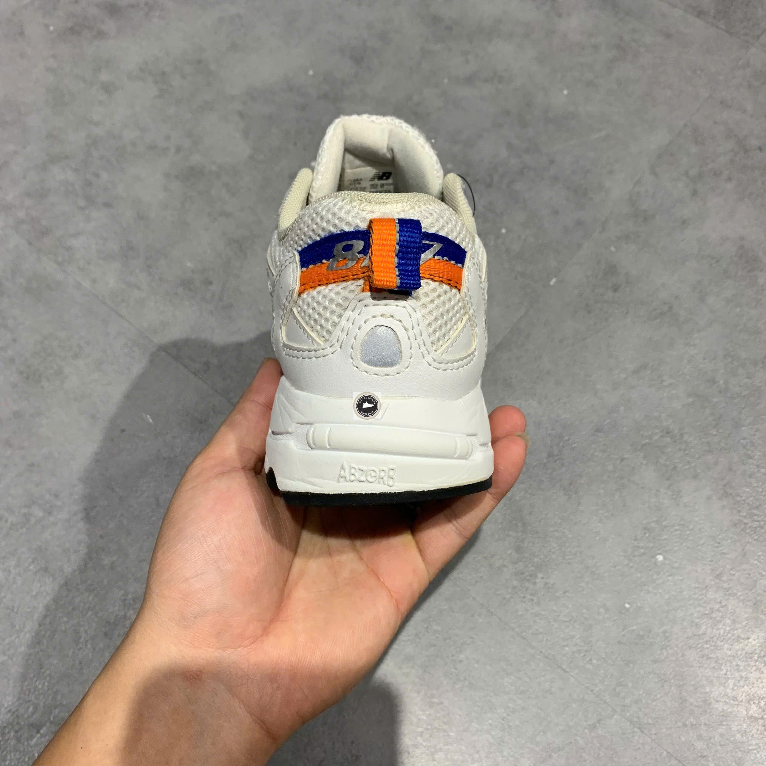 🔥 Giày New Balance 827 ‘Blue Orange’ ML827AAA – SIZE 38.5 – PVN23792 – CHÍNH HÃNG