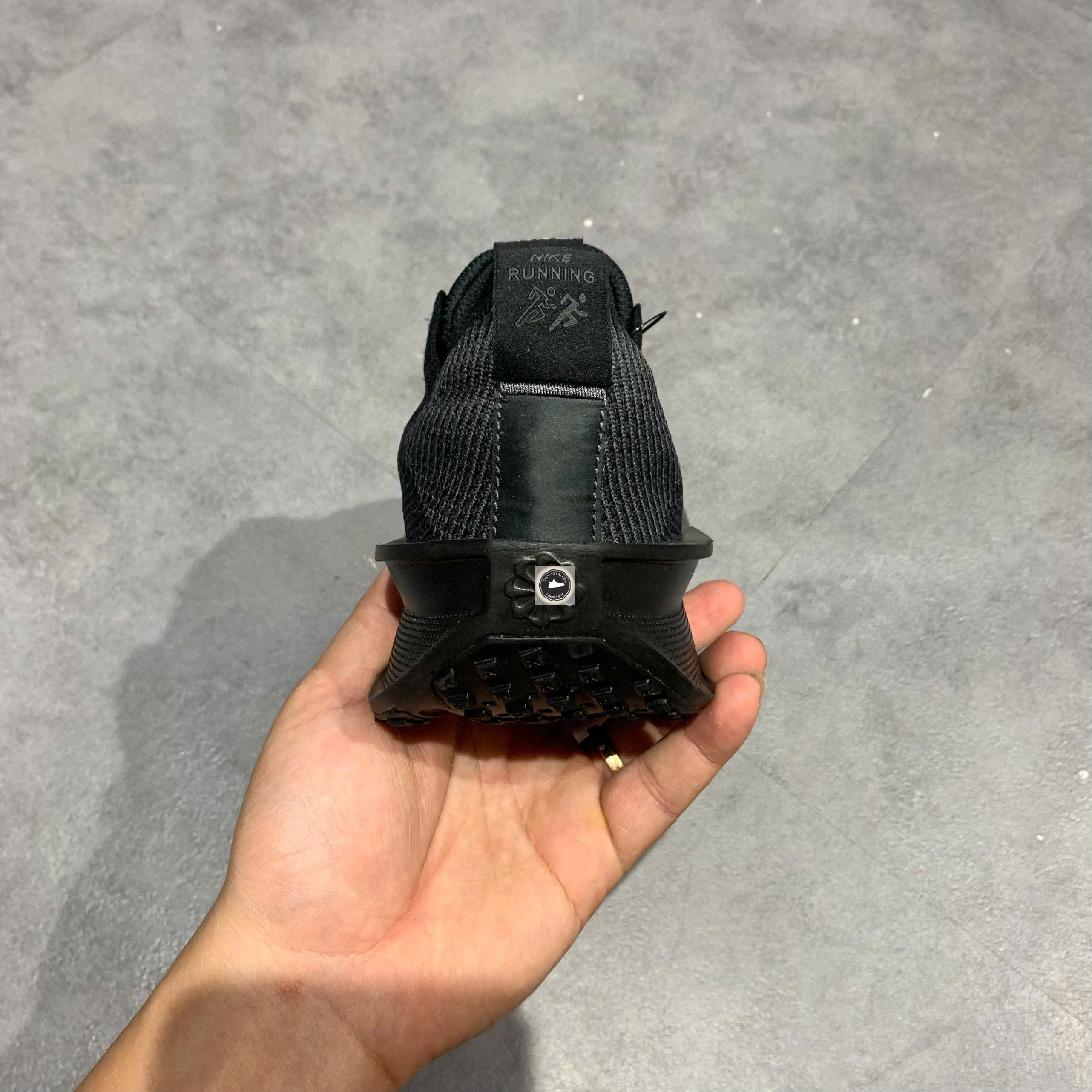 🔥 NIKE INTERACT RUN BLACK WOLF GRAY – FD2292-005 – SIZE 38 – PVN23853 – CHÍNH HÃNG