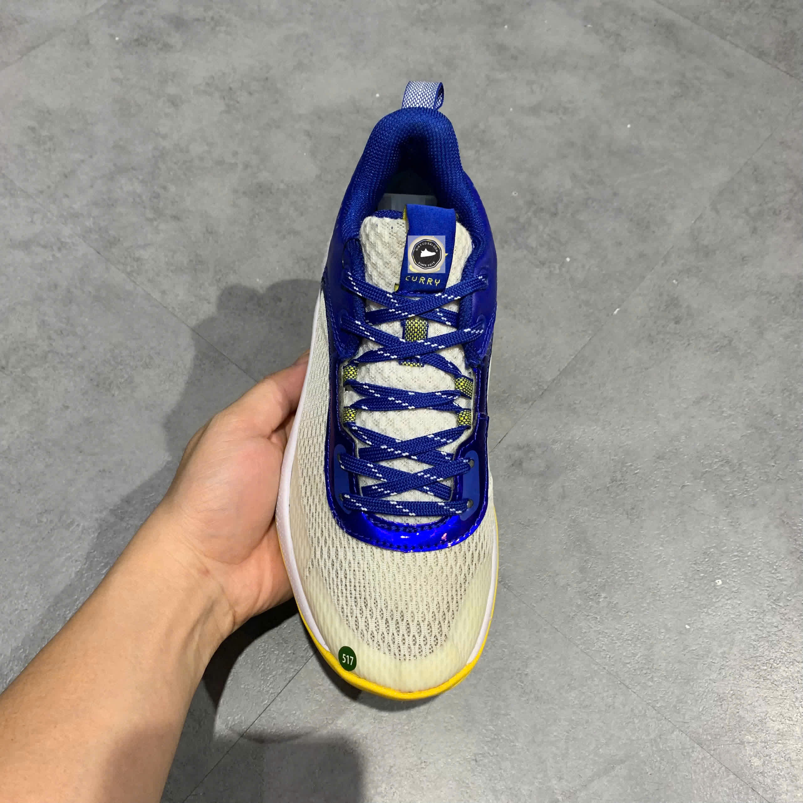 🔥 Giày Under Armour Curry 3Z6 ‘Warriors Home’ 3025090‑103 – SIZE 37.5 – PVN23855 – CHÍNH HÃNG