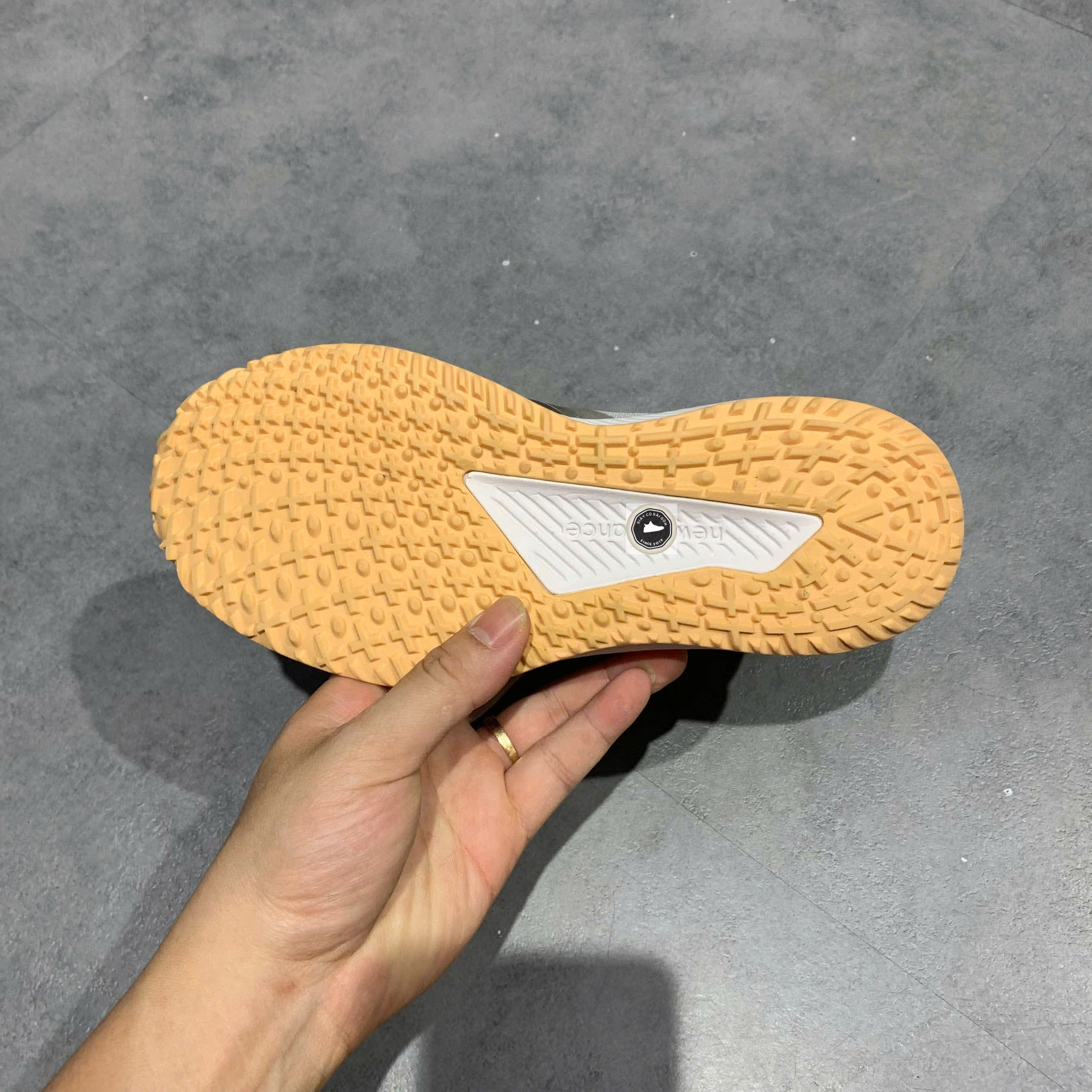 🔥 NEW BALANCE 796 V3 GREY ORANGE – WCO796M3 – SIZE 37 – PVN23978 – CHÍNH HÃNG