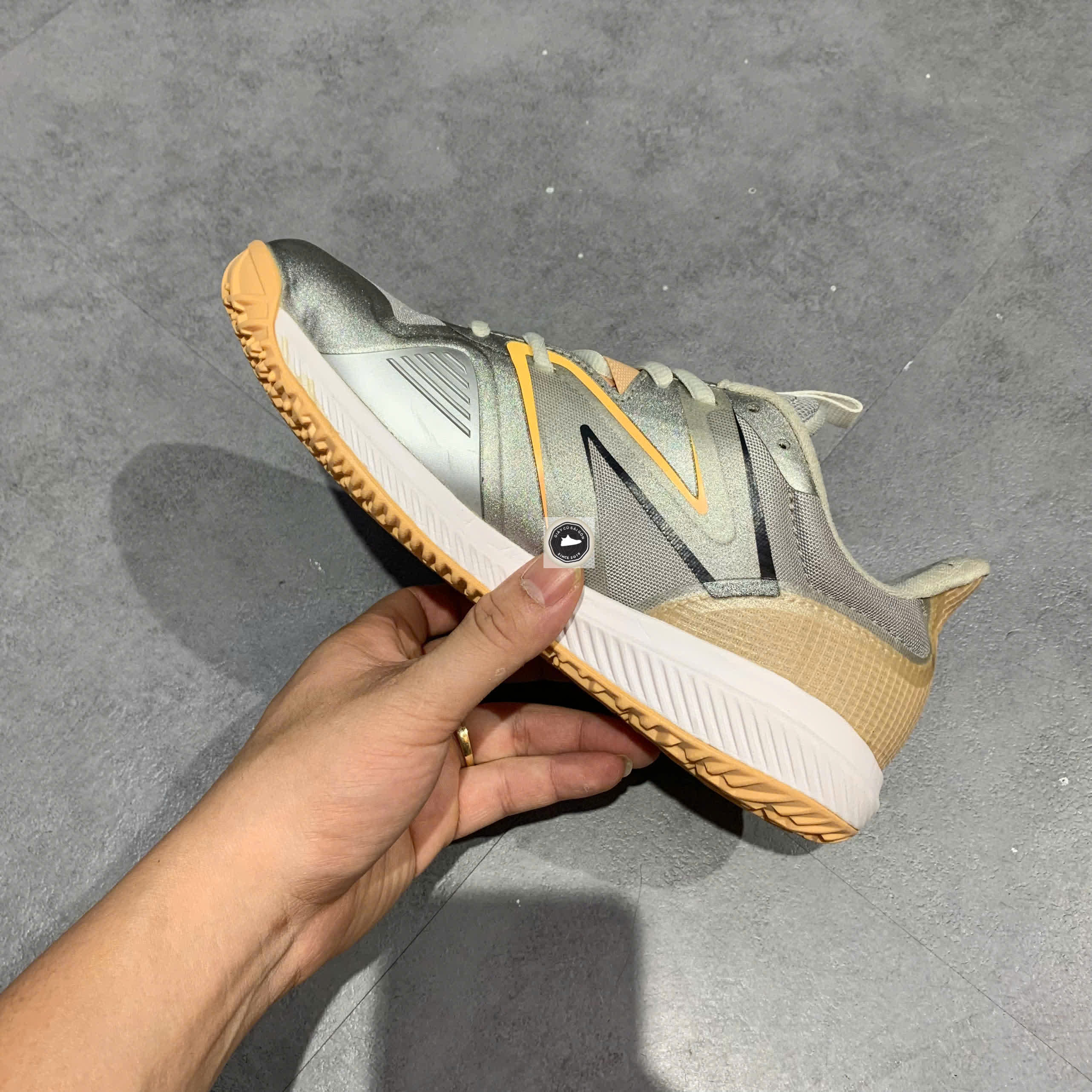 🔥 NEW BALANCE 796 V3 GREY ORANGE – WCO796M3 – SIZE 37 – PVN23978 – CHÍNH HÃNG