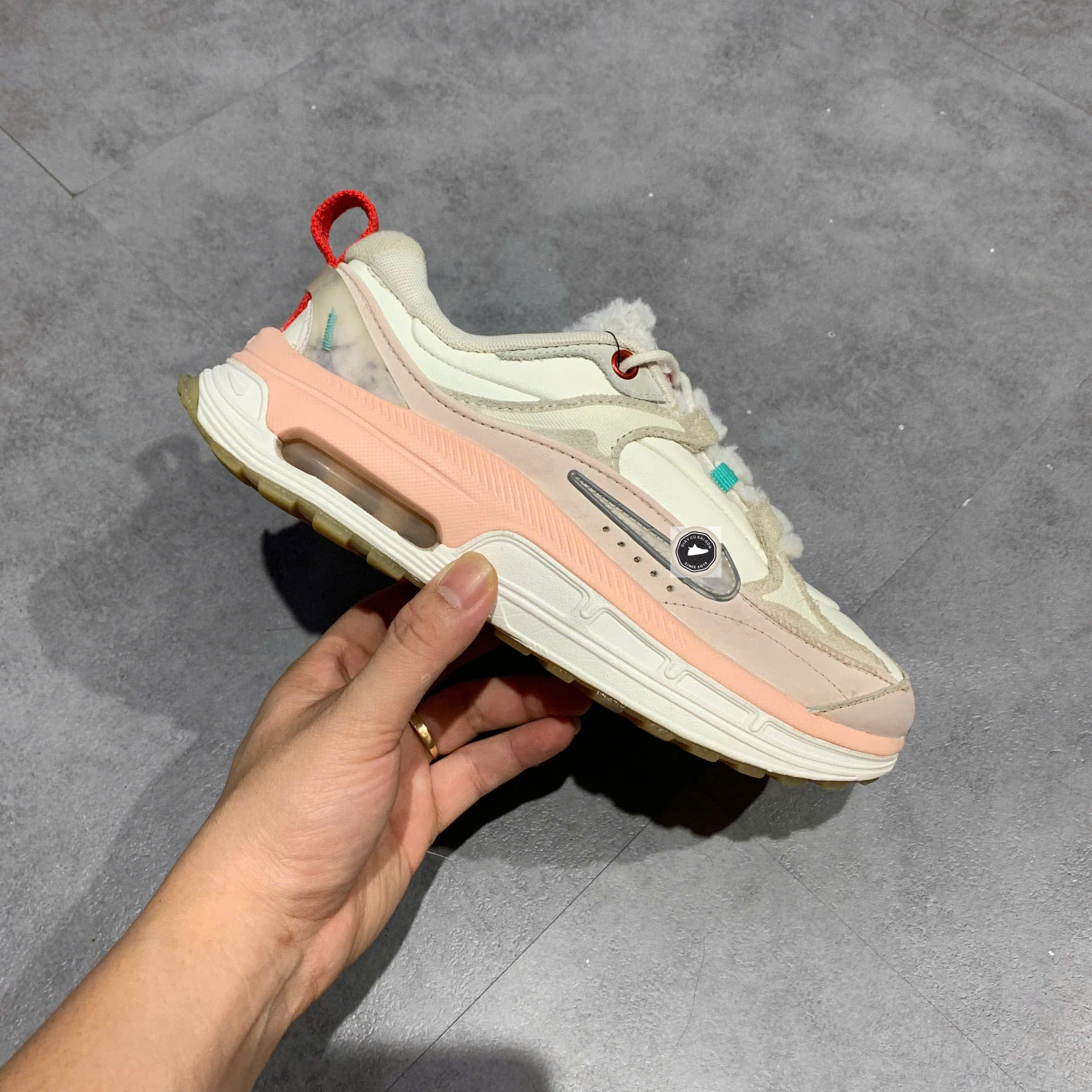 🔥 NIKE AIR MAX BLISS ‘YEAR OF THE RABBIT’ – FD4340-111 – SIZE 37.5 – PVN23714 – CHÍNH HÃNG