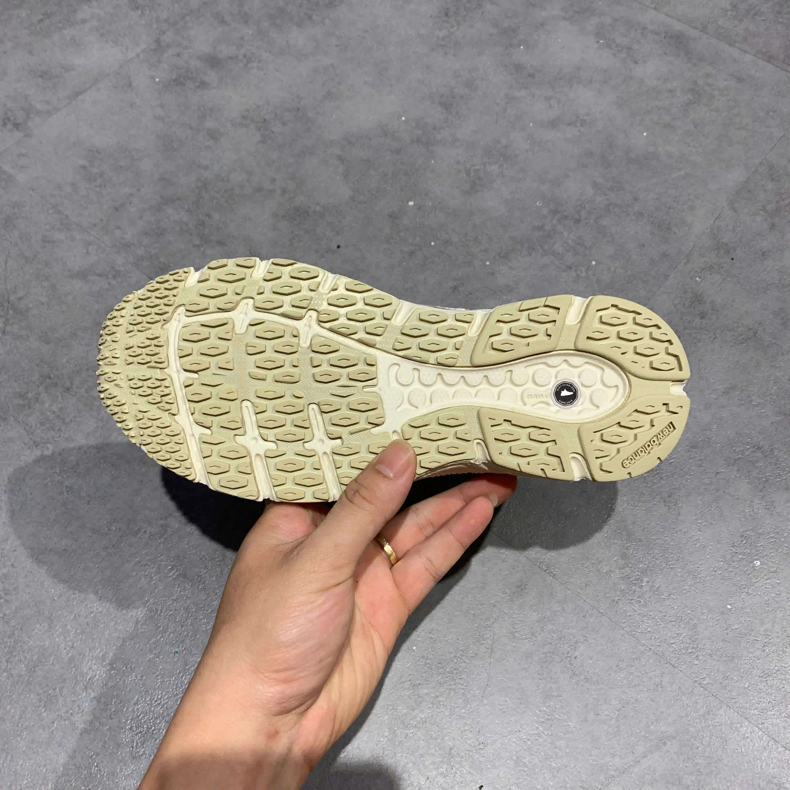 🔥 NEW BALANCE 480 V5 ‘GREY’ – SIZE 37 – PVN23993 – CHÍNH HÃNG