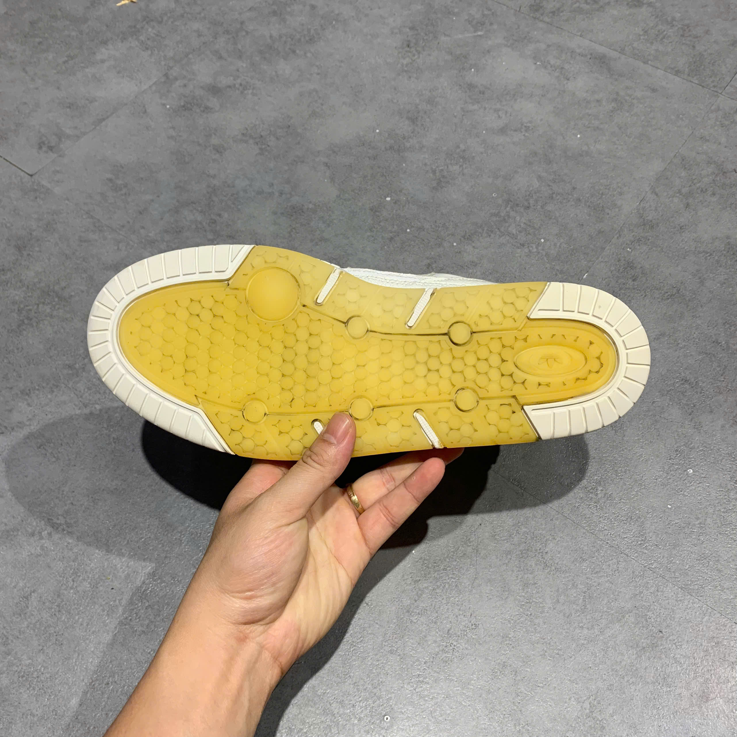 Adidas ADI2000 Snakeskin Cloud White - GW4697 - Size 43 1/3 - GIÀY 2HAND CHÍNH HÃNG PVN24654