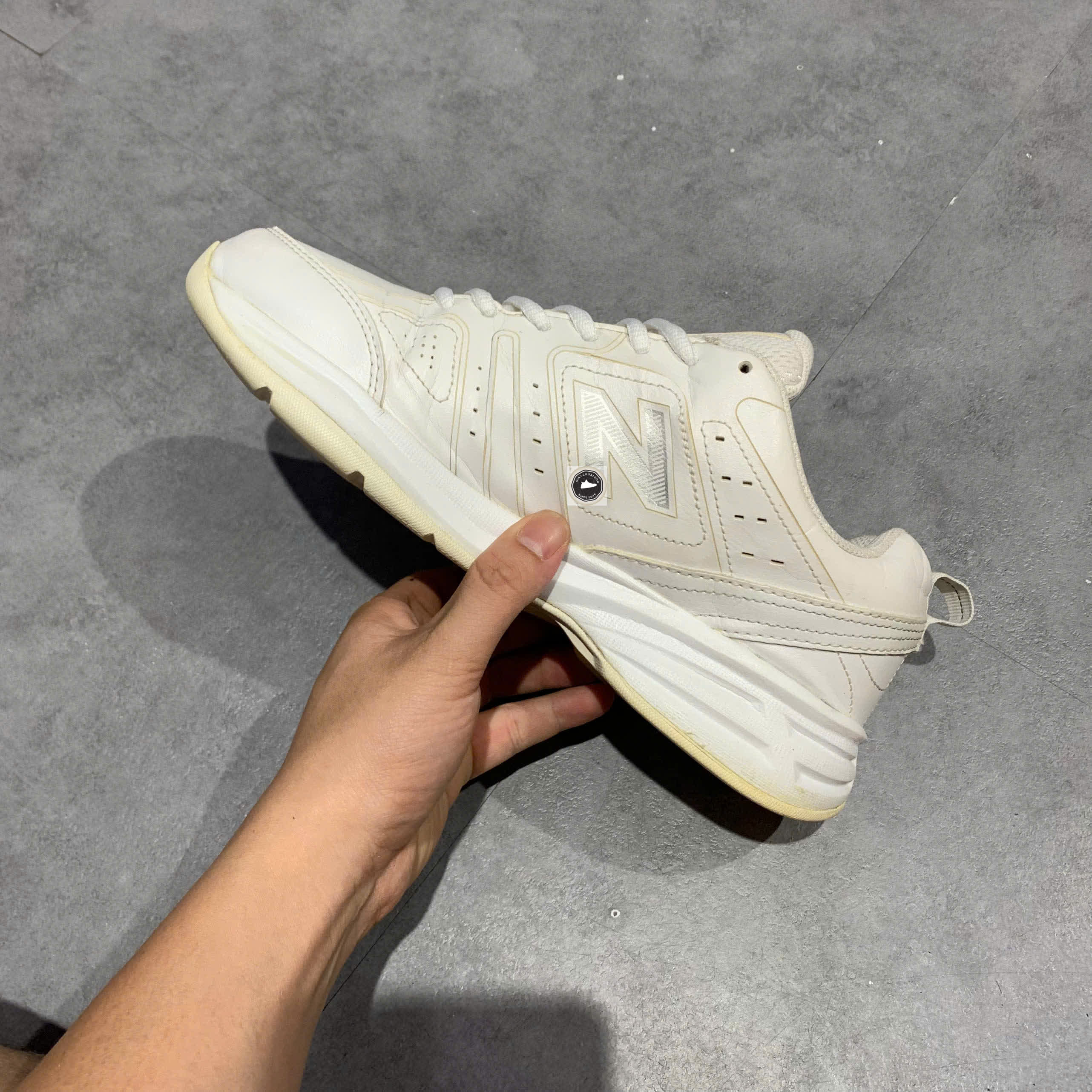 🔥 NEW BALANCE 409 V2 ‘WHITE’ – SIZE 40 – PVN24673 – CHÍNH HÃNG