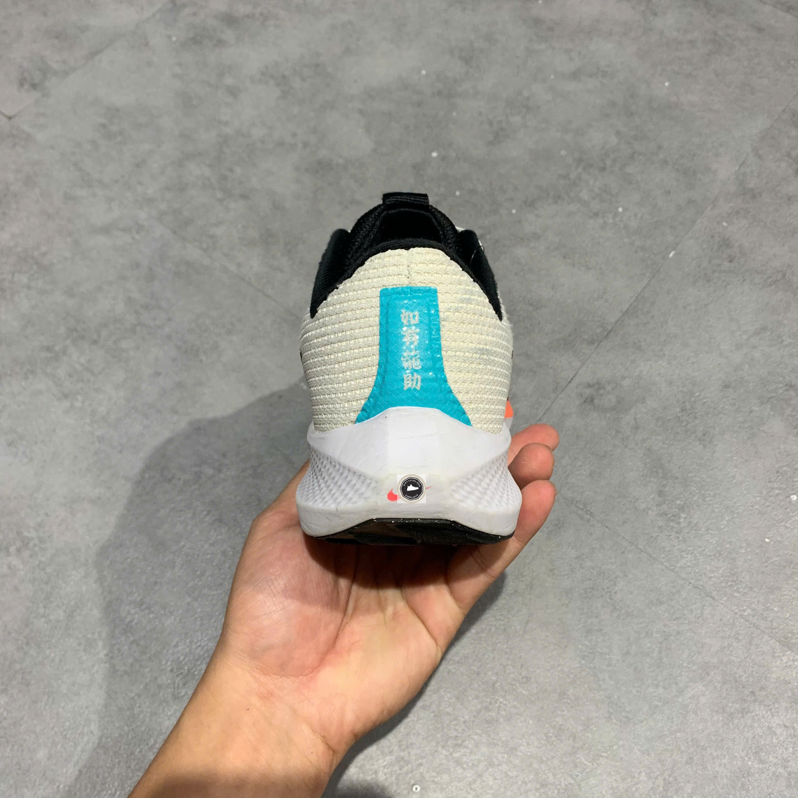 🔥 NIKE AIR ZOOM PEGASUS 40 “BEIGE ORANGE” FZ5055-101 – SIZE 40 – PVN24911 – CHÍNH HÃNG