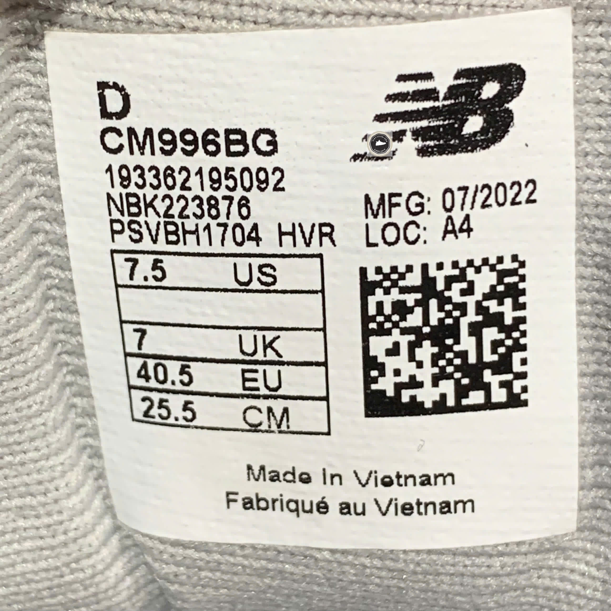 🔥 NEW BALANCE 996 “GREY SILVER” CM996BG – SIZE 40.5 – PVN25015 – CHÍNH HÃNG