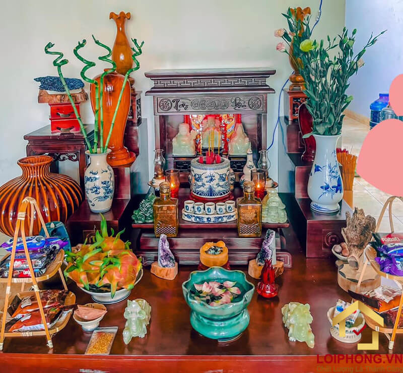 Bàn thờ Ông Địa Thần Tài gồm những gì?