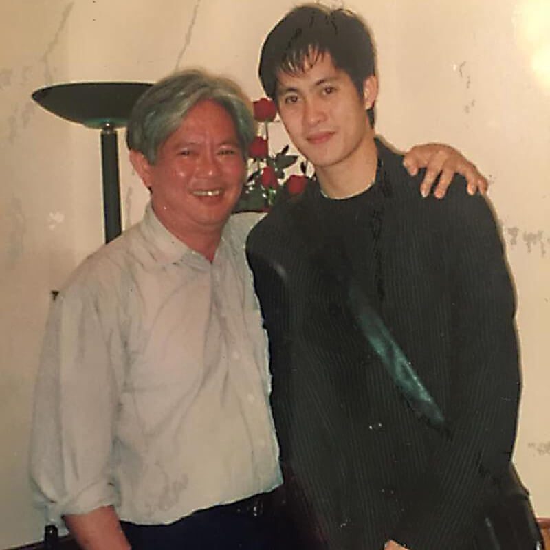 Tôn Thất Bách