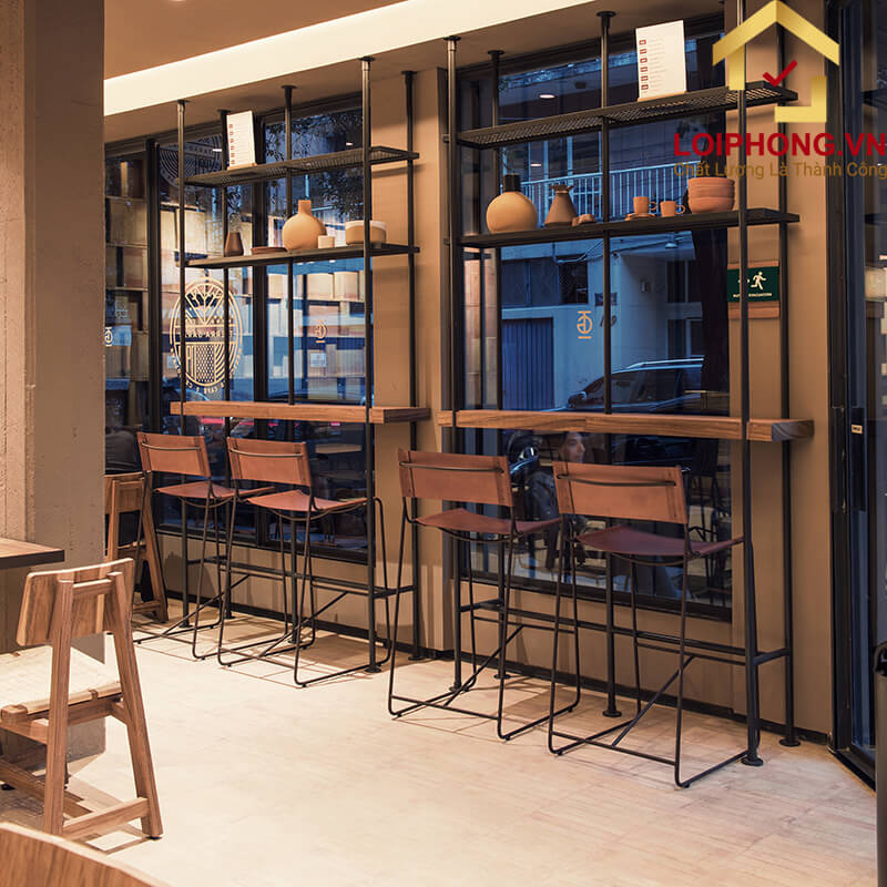 Khi chọn mua bàn ghế quán cafe cần phải lựa chọn sao cho phù hợp với các đối tượng khách hàng muốn hướng tới
