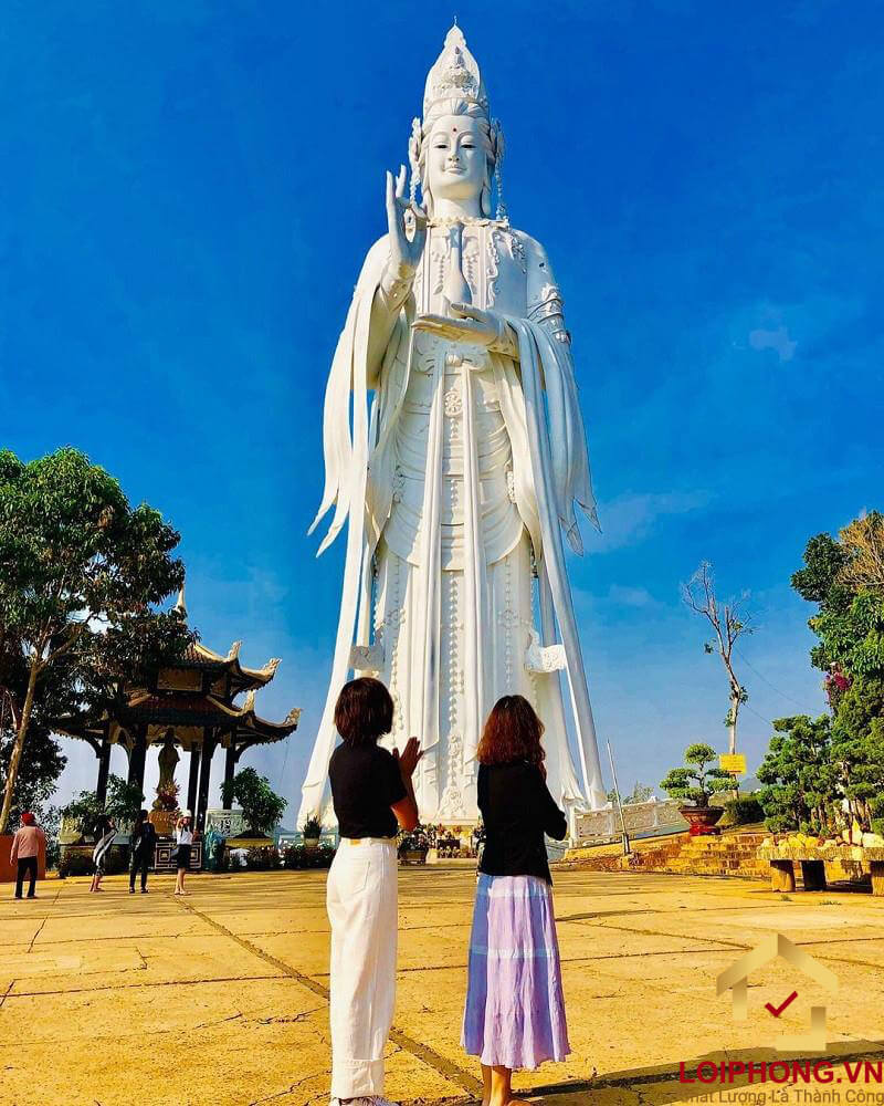 Tượng Quan Âm - Tượng Phật cao nhất Việt Nam