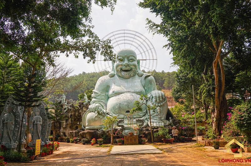 Tượng Phật Di Lặc lớn nhất Lâm Đồng