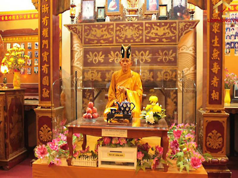 Tượng sáp độc đáo ở chùa Linh Phước
