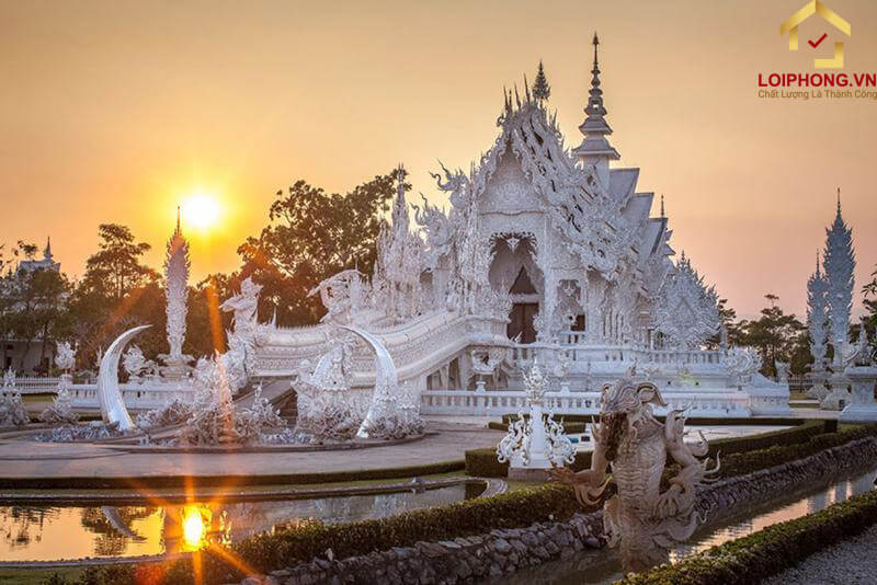 Chùa Wat Rong Khun - Thái Lan